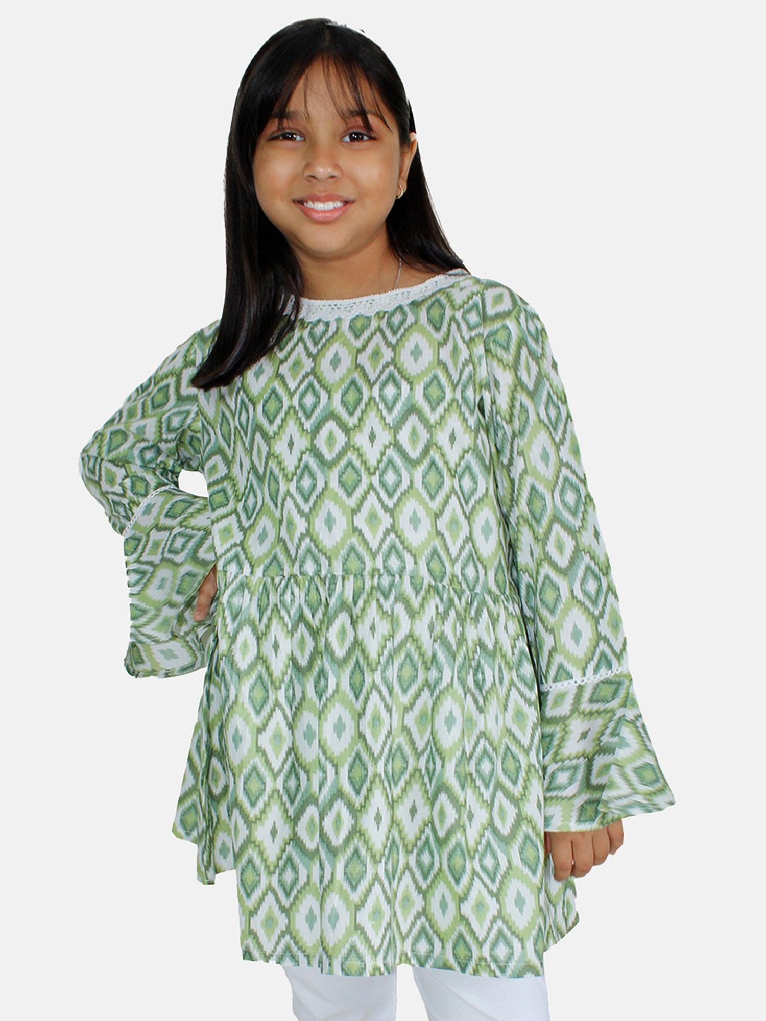 Kiddopanti Kids White & Green Printed Full Sleeves Kurta