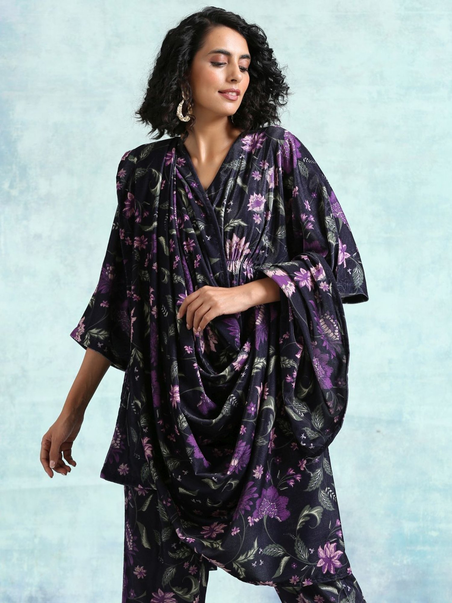 true Browns Black Printed Velvet Shawl