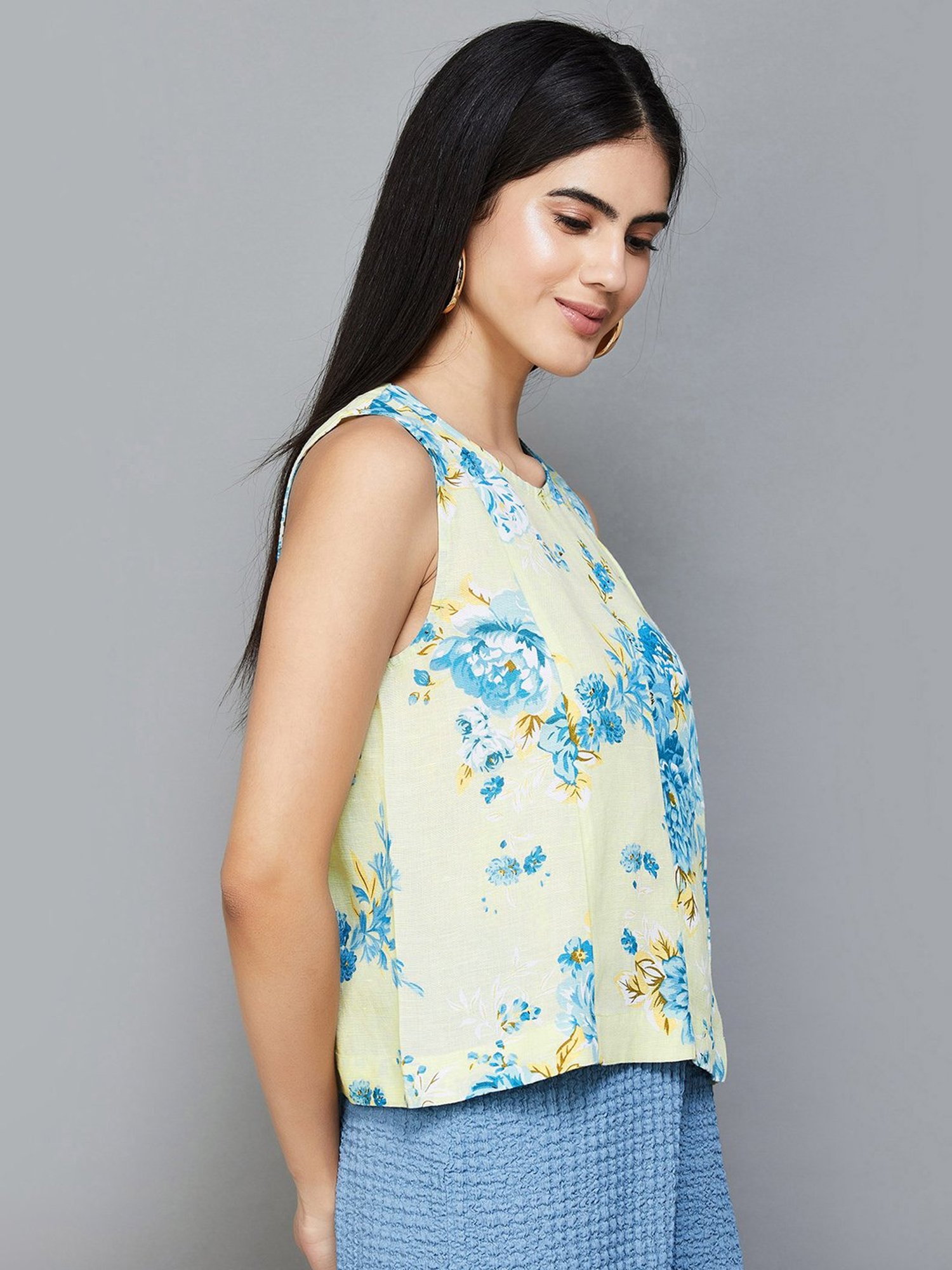 Code by Lifestyle Green Printed Top