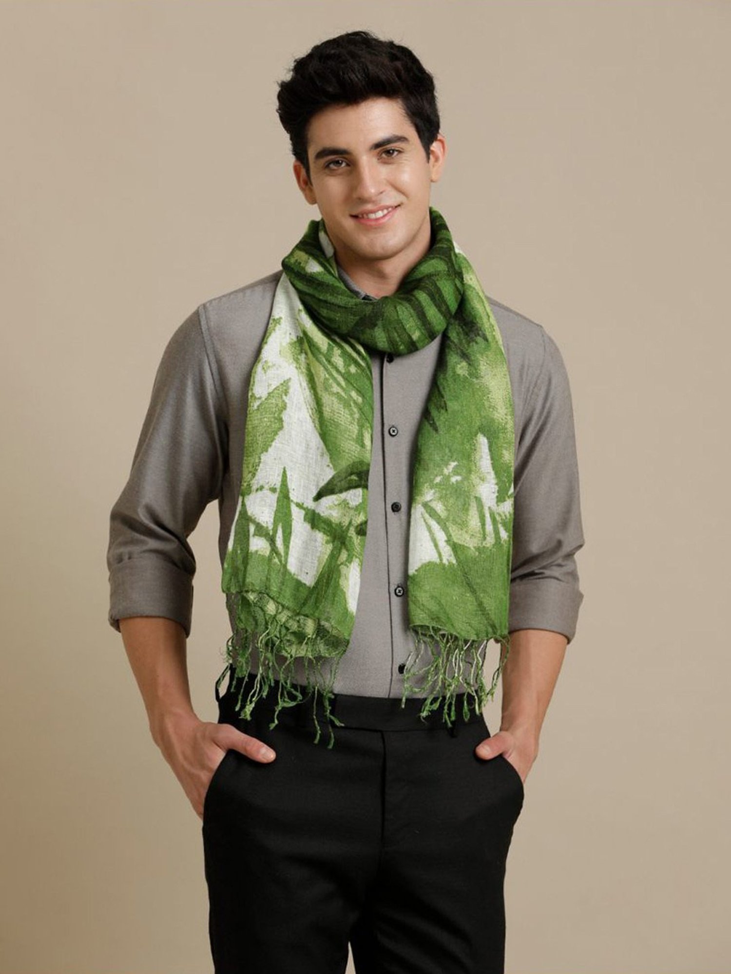Linen Club Green Printed Pure Linen Stole