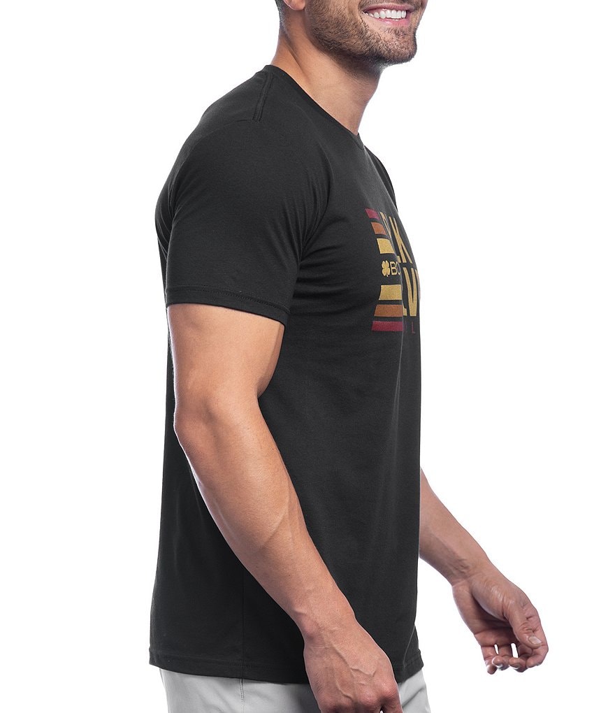 BLACK CLOVER Short-Sleeve Fall Breeze Graphic T-Shirt