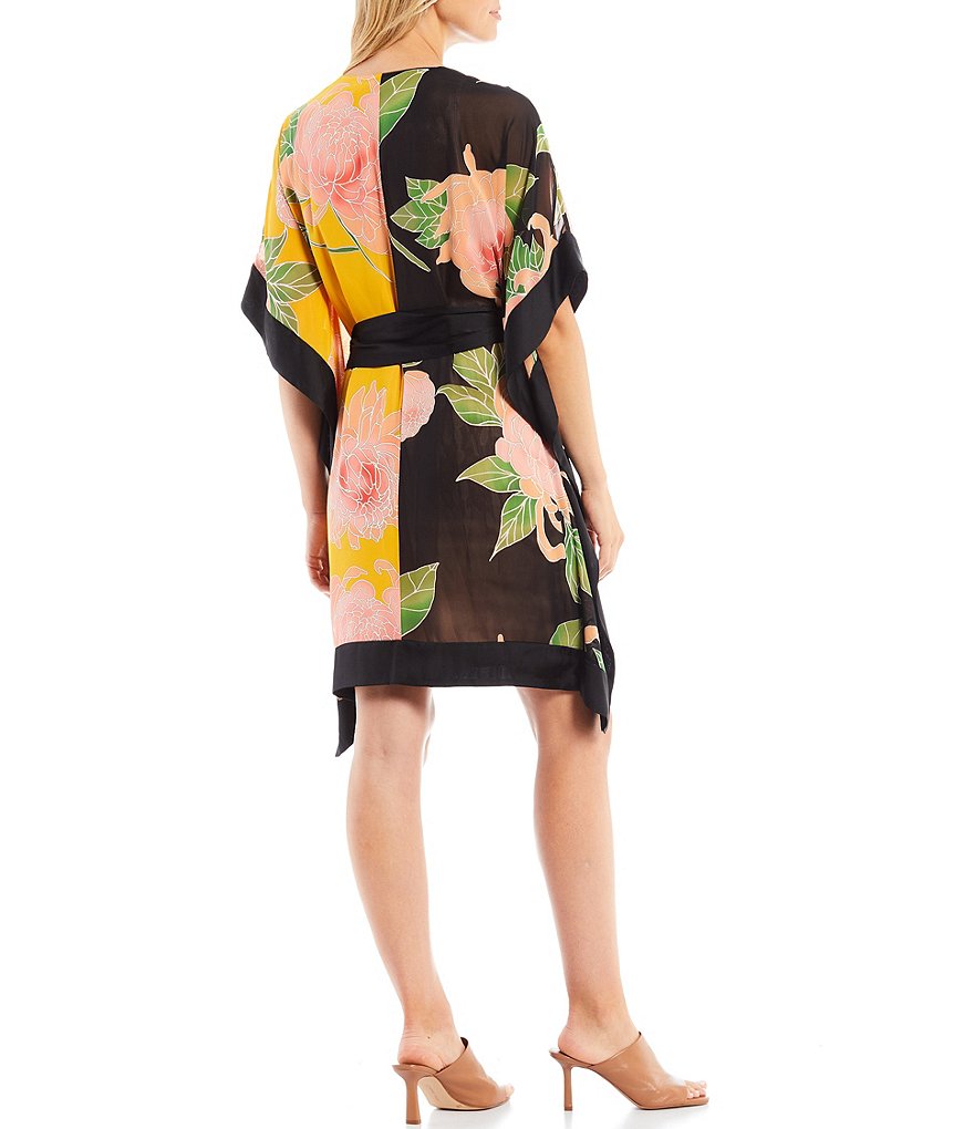 Trina Turk Love Floating Chrysanthemum Floral Border Print V-Neck Short Sleeve Tie Waist Caftan