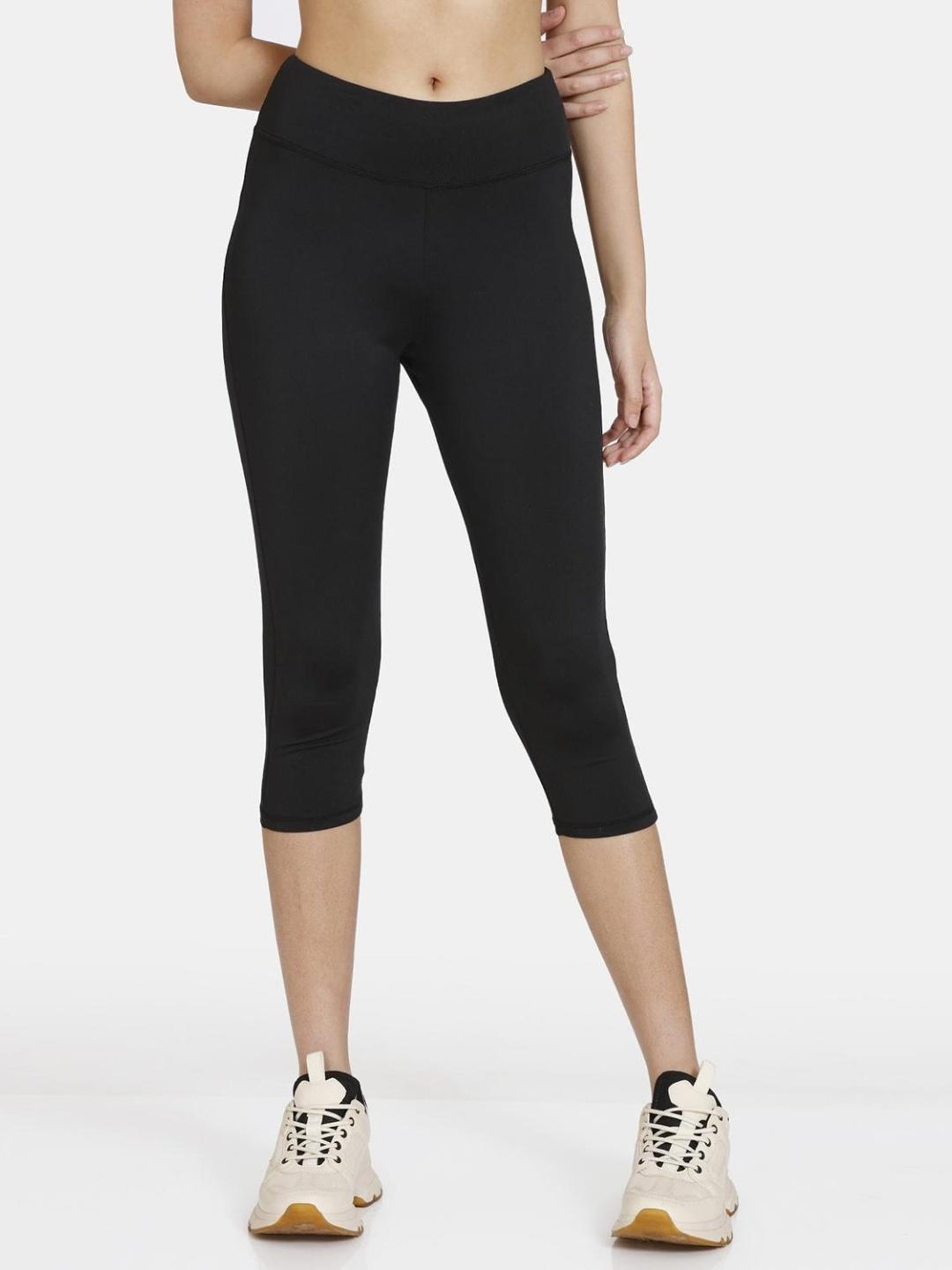 Zelocity by Zivame Black Skinny Fit Capris