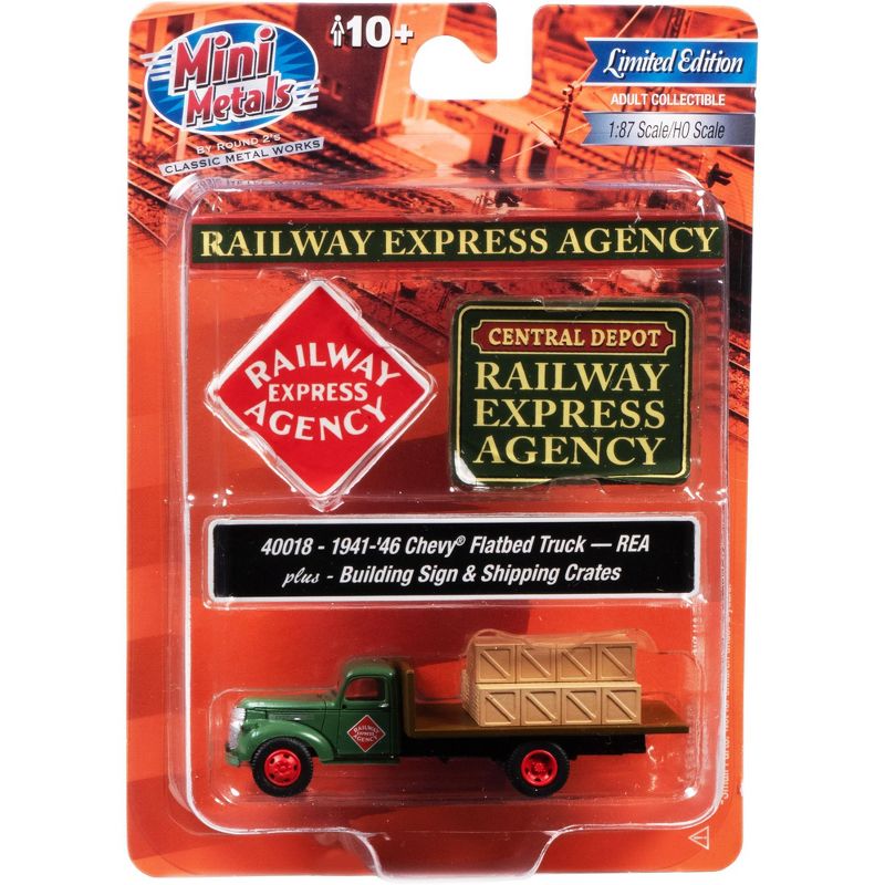 1941-1946 Chevrolet Flatbed Truck Green & Crates & Building Signs "Railway Express Agency" 1/87 (HO) Models Classic Metal Works