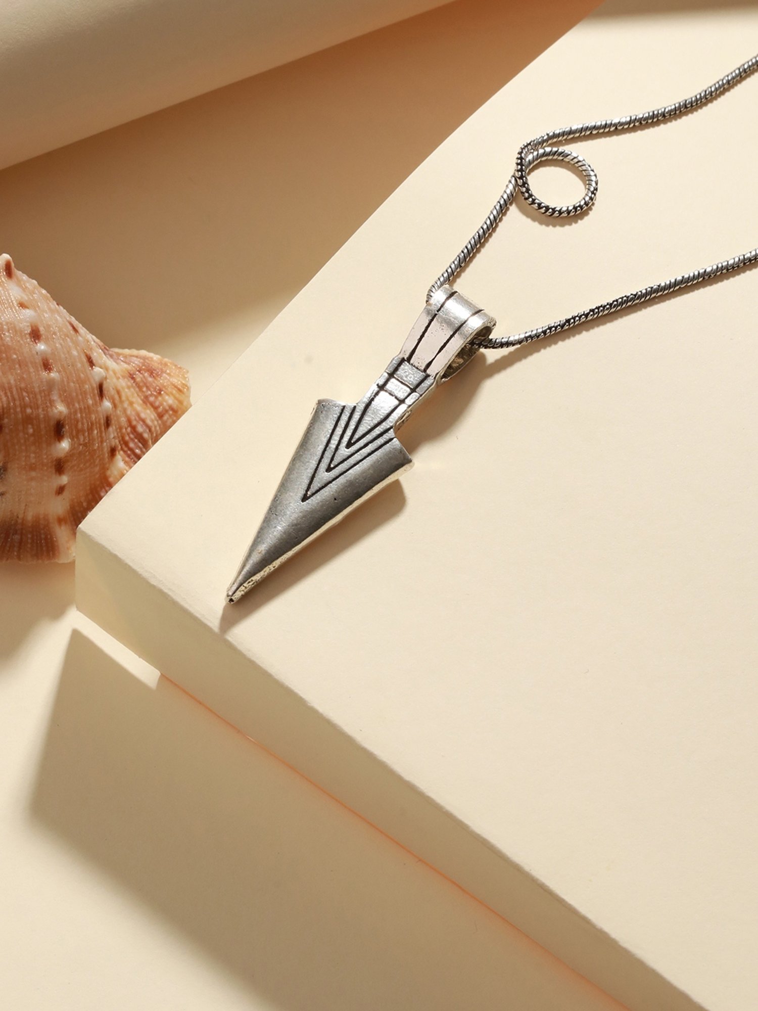 Bold by Priyaasi Striped Arrow Black Casual Pendant With Chain for Men