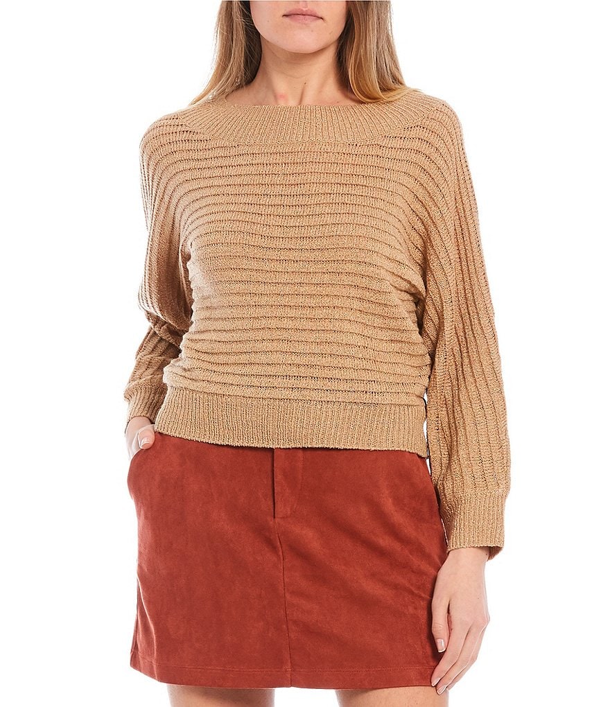 Evolutionary Ribbed Knit Lightweight Top