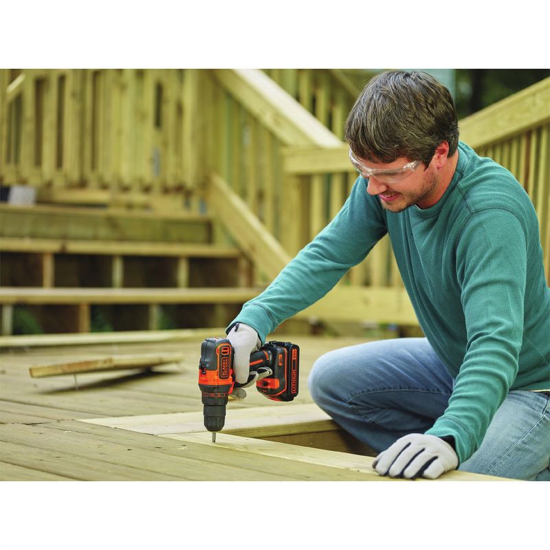 Black & Decker BDCDD220C 20V MAX Lithium-Ion 2-Speed 3/8 in. Cordless Drill Driver Kit (1.5 Ah)