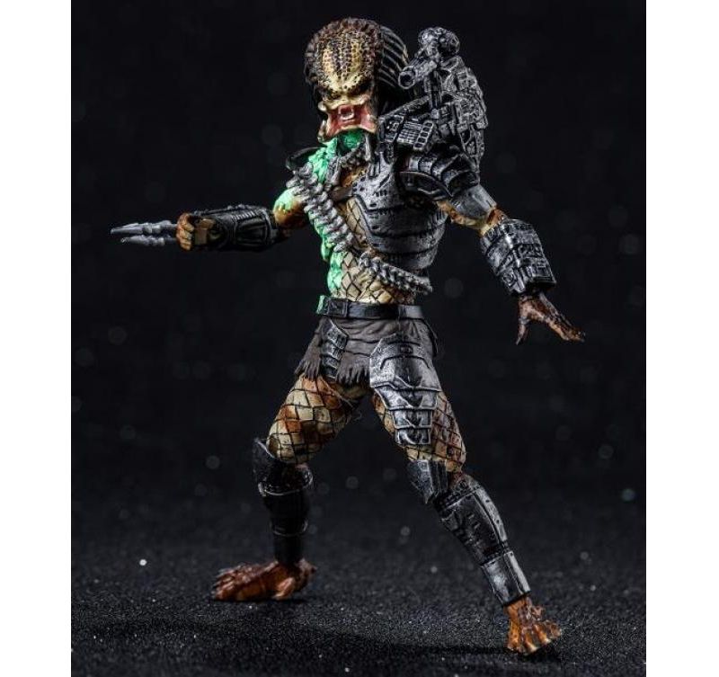 Jungle Hunter Predator Battle Damaged Version PX Previews Exclusive 1:18 Scale | The Predator | Hiya Toys Action figures
