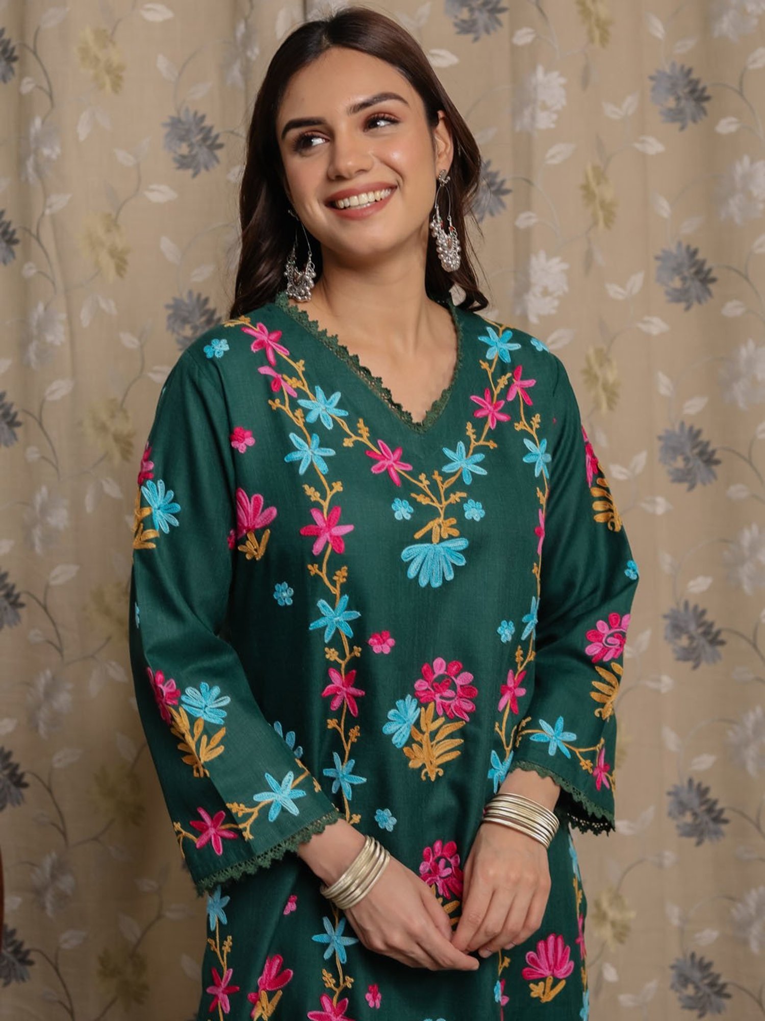 House of Kari Falak Kashmiri Long Kurta  Green