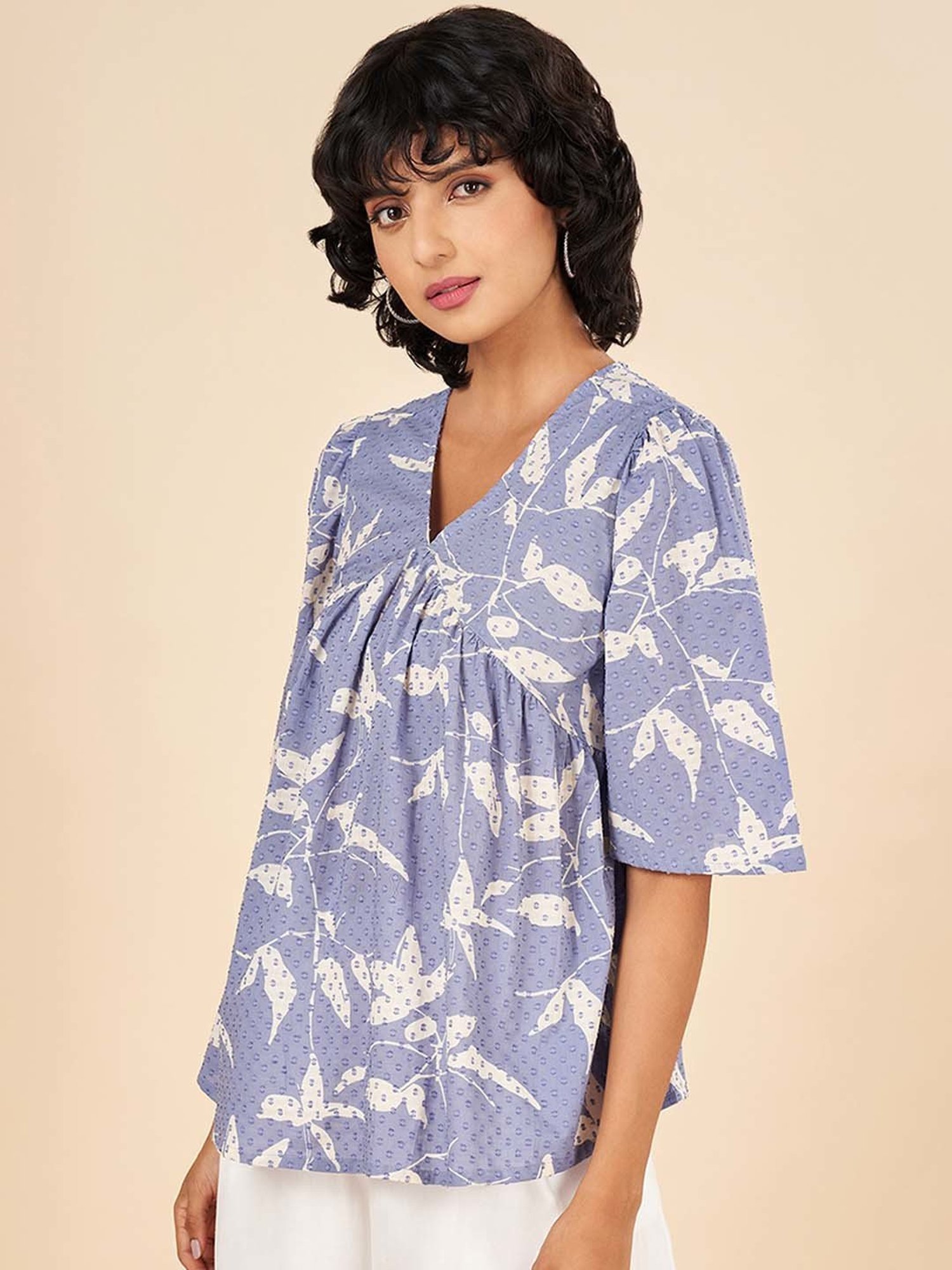 Akkriti by Pantaloons Blue Printed Top