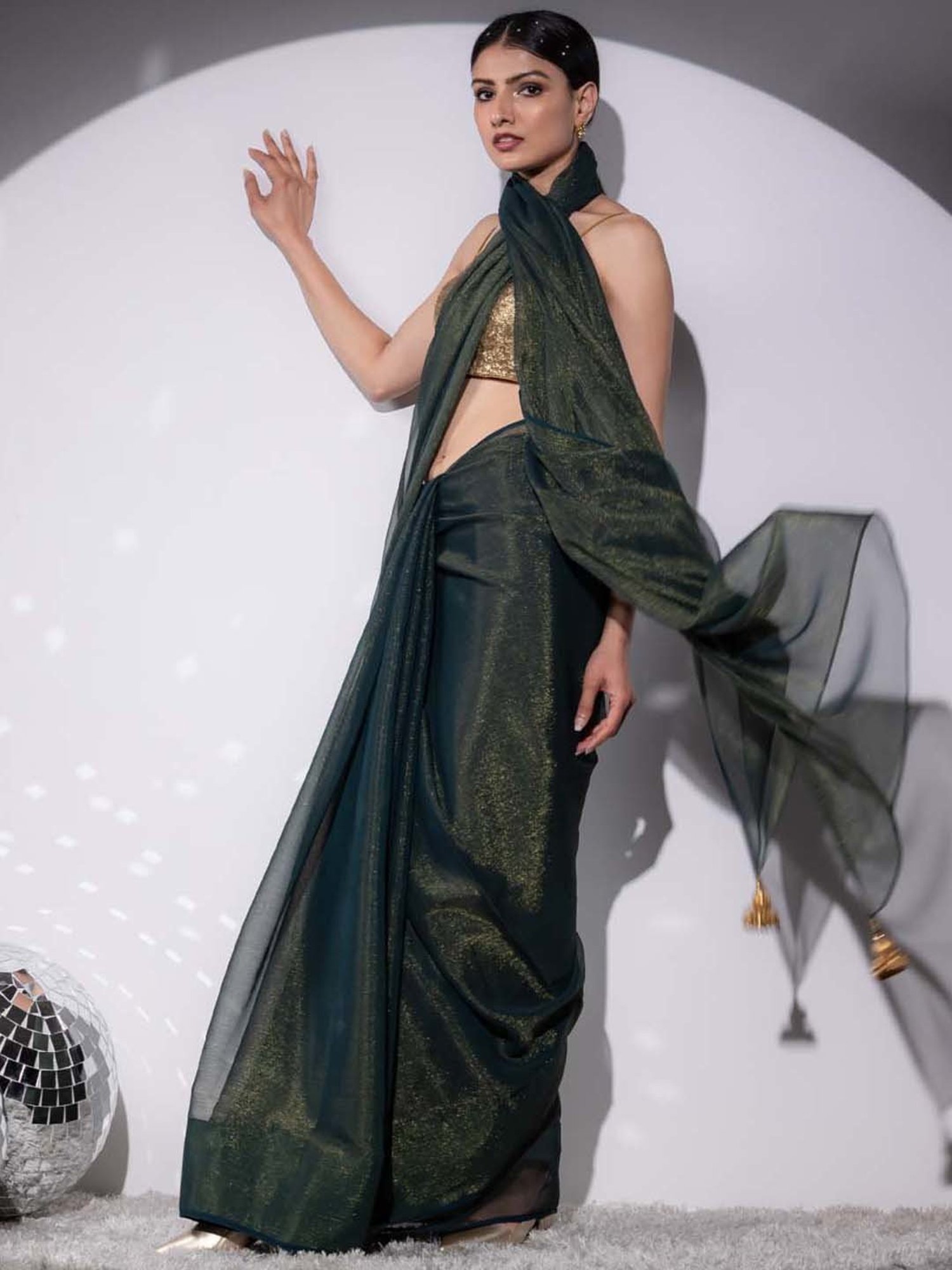 Swtantra Green Chiffon Saree