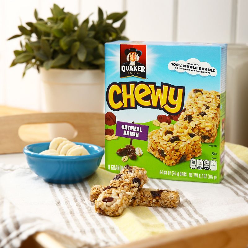 Quaker Chewy 90 Calories Low Fat Oat Meal Raisin Granola Bars - 8ct
