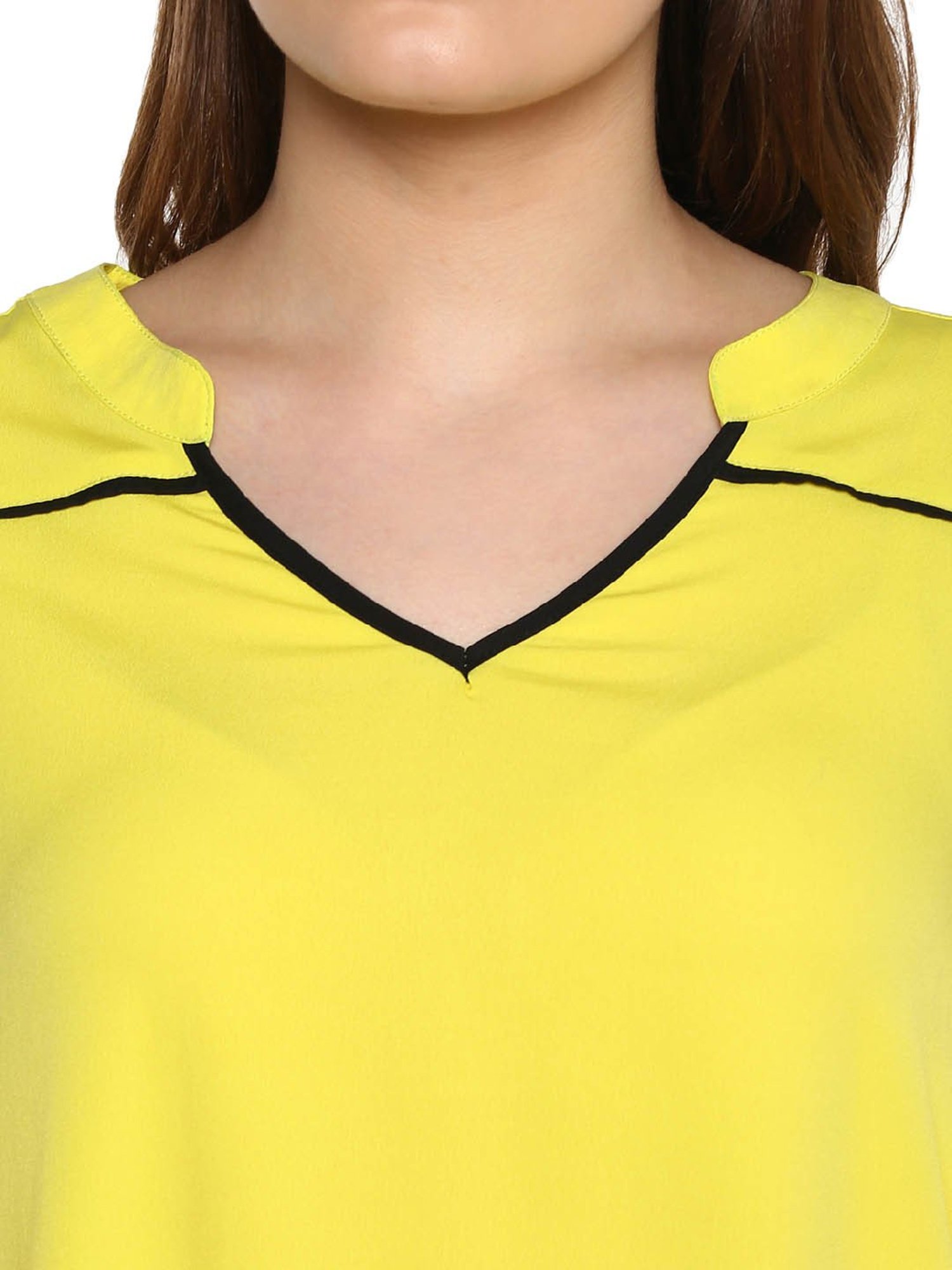 Qurvii Lime Yellow V-Neck Top