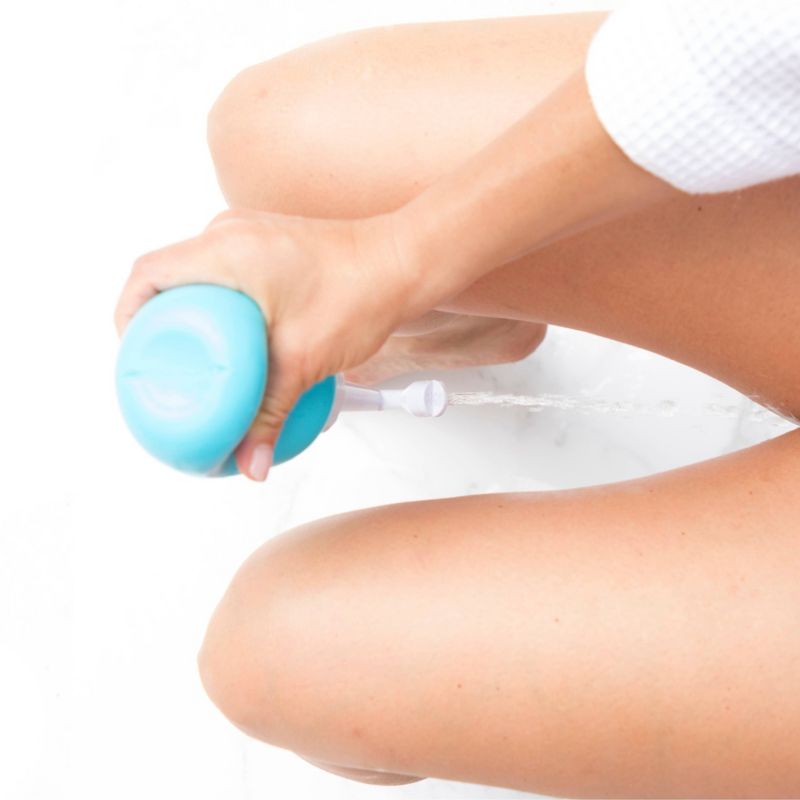 Frida Mom Upside Down Peri Bottle