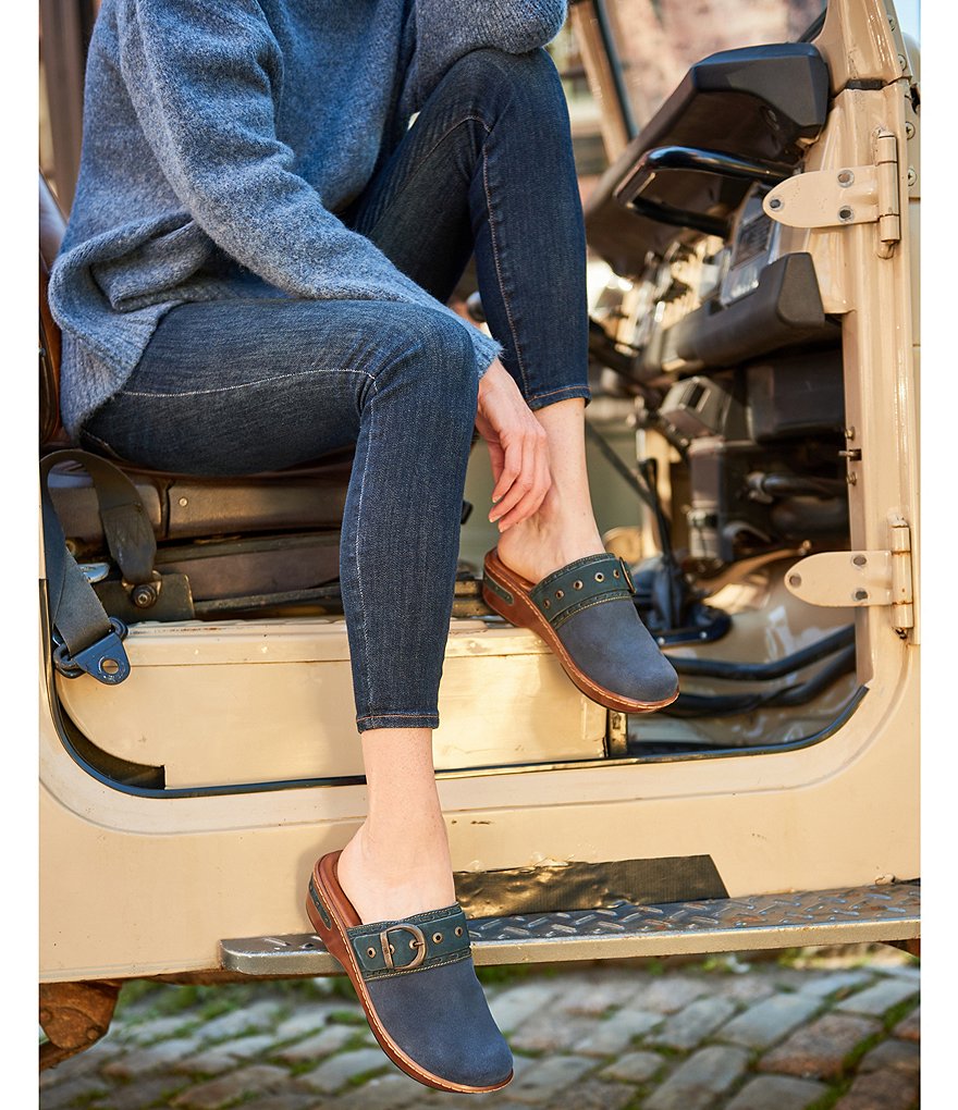 Born Banyan Suede Buckled Strap Suede Leather Clogs