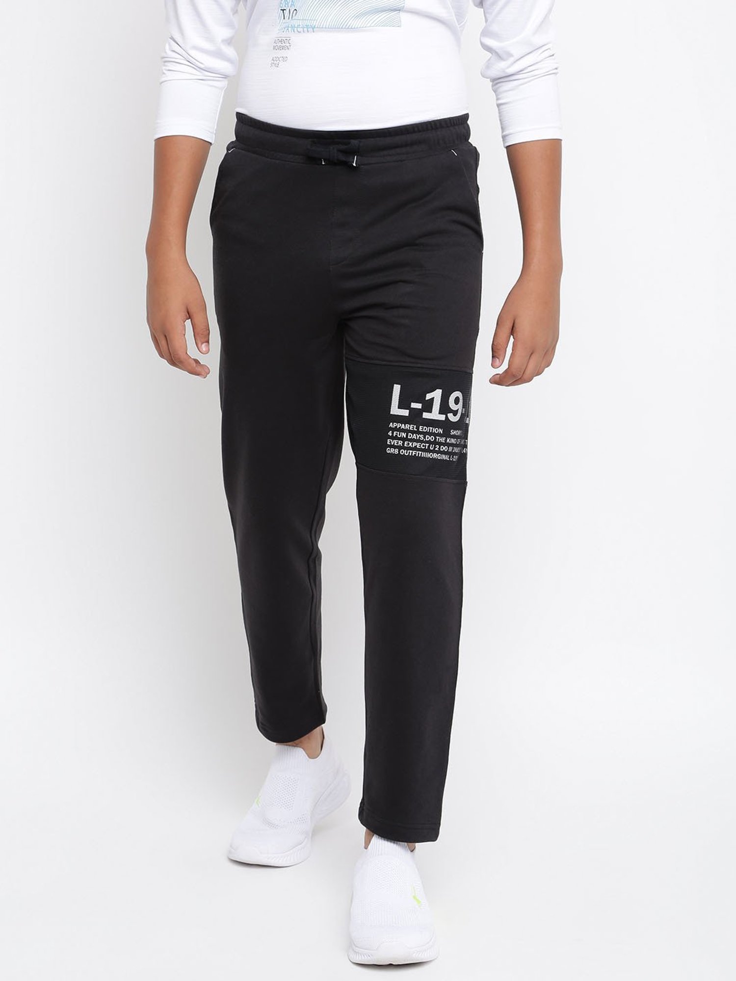 Lil Tomatoes Boys Black Solid Trackpants