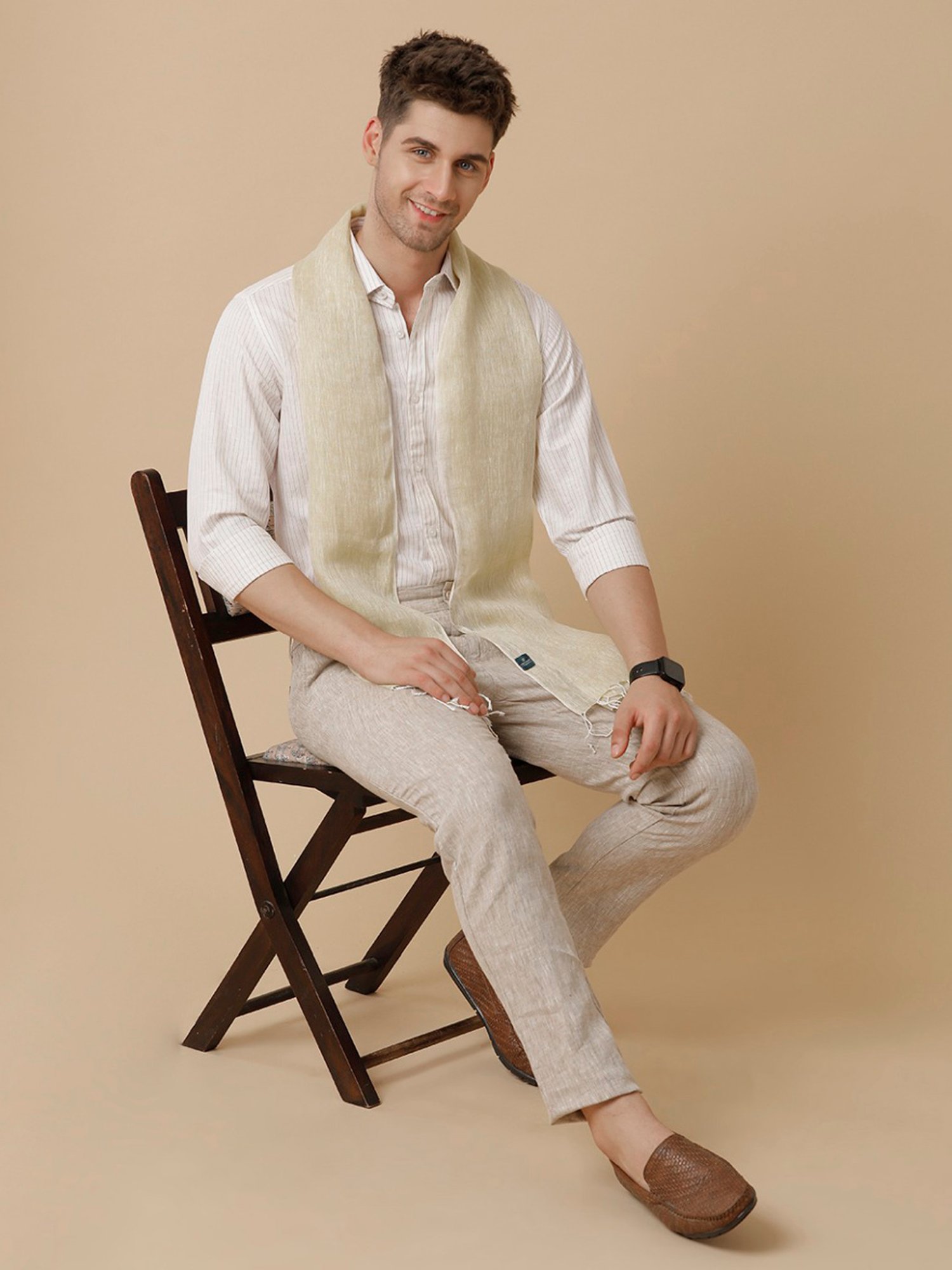 Linen Club Yellow Solid Stole