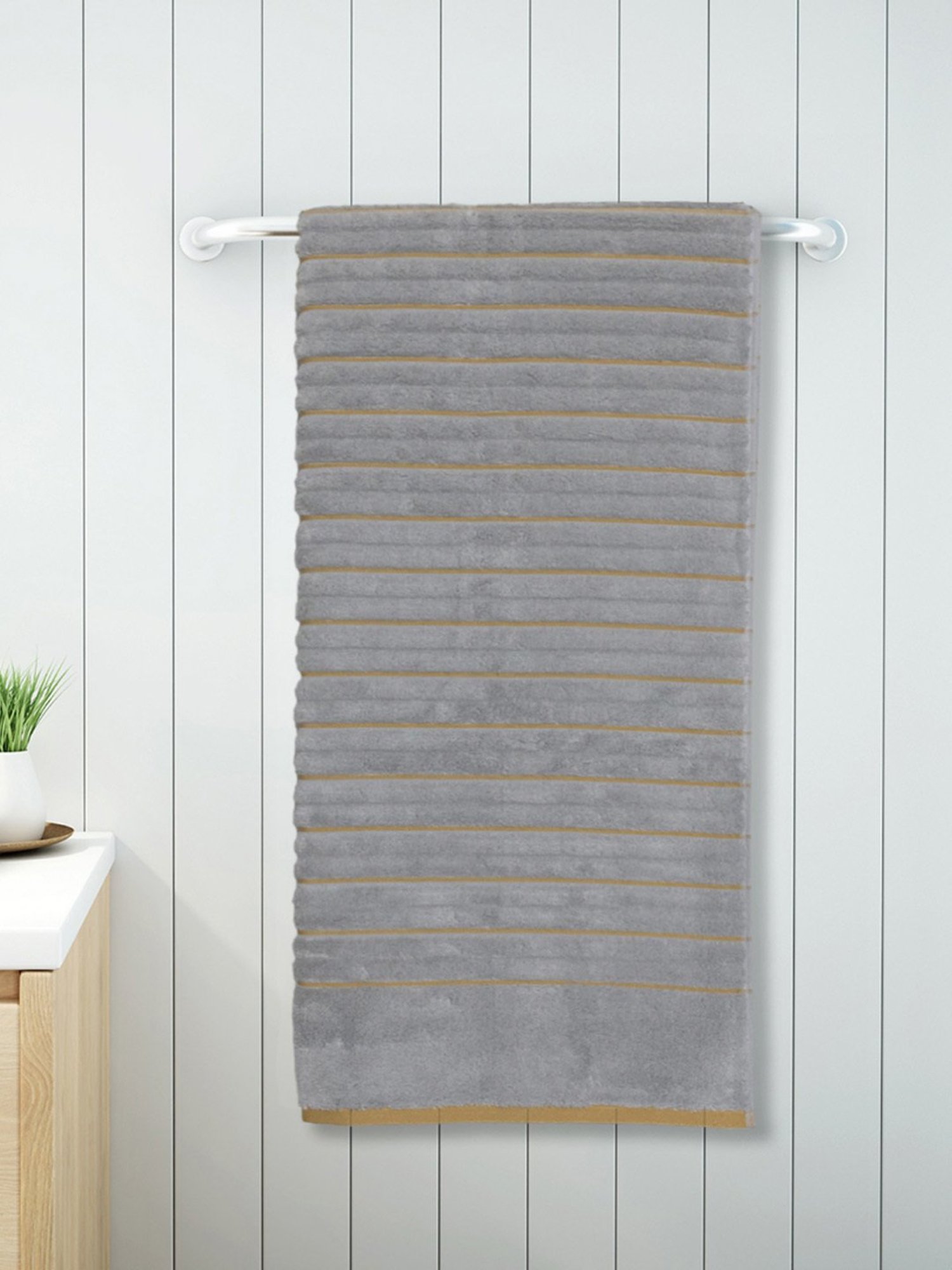 Spaces Exotica Silver 575 GSM Cotton Bath Towel