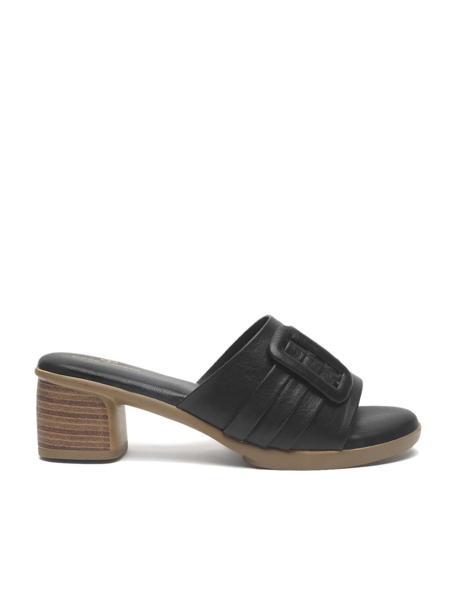 Pelle Albero Women's Black Casual Sandals