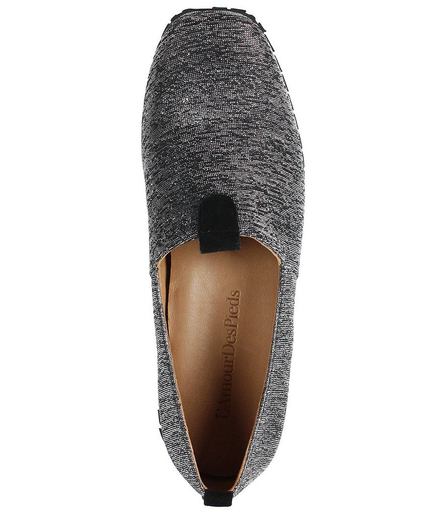 Trotters Kiera Suede Kitten Heel Pumps