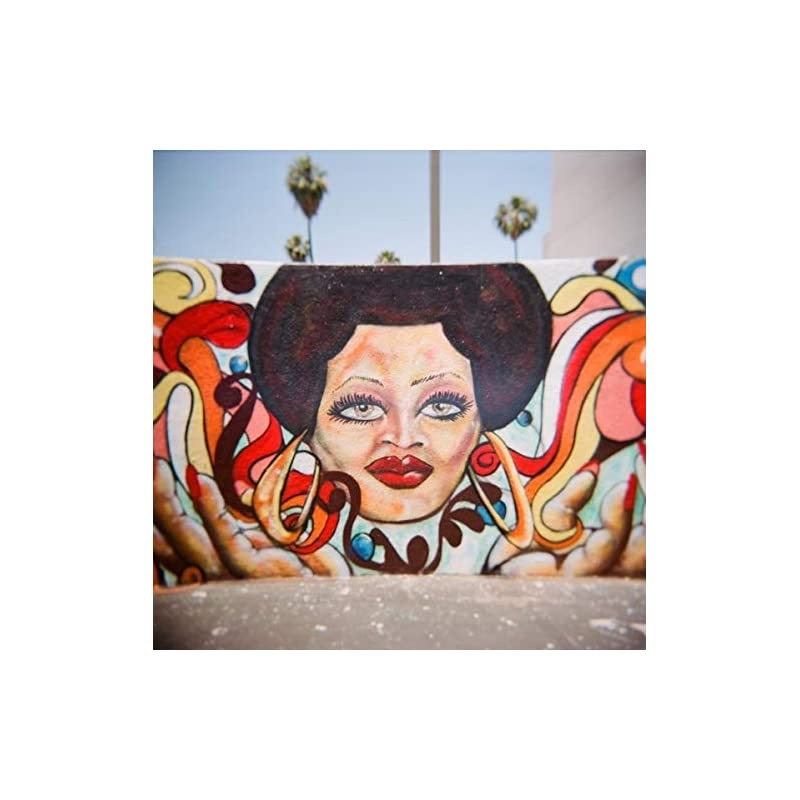 120GCFN Plastic Medium Format Camera with Builtin Flash and Glass Lens Black 296120