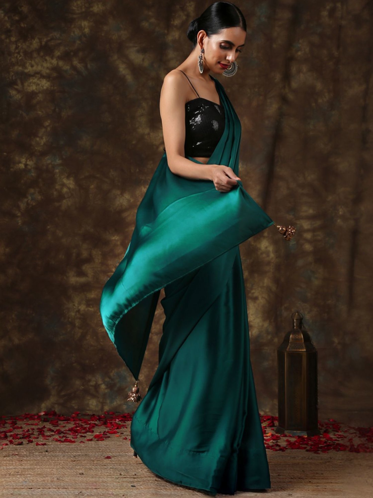Swtantra Green Plain Saree