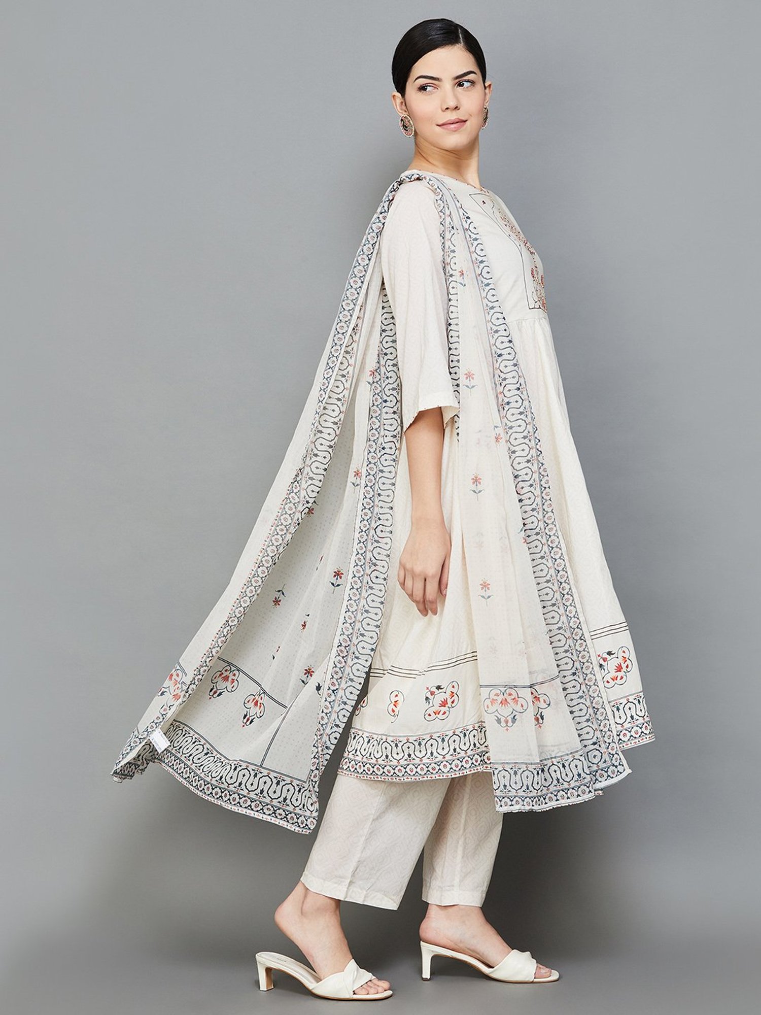 Melange by Lifestyle Off-White Cotton Floral Print Kurta Pant Set With Dupatta