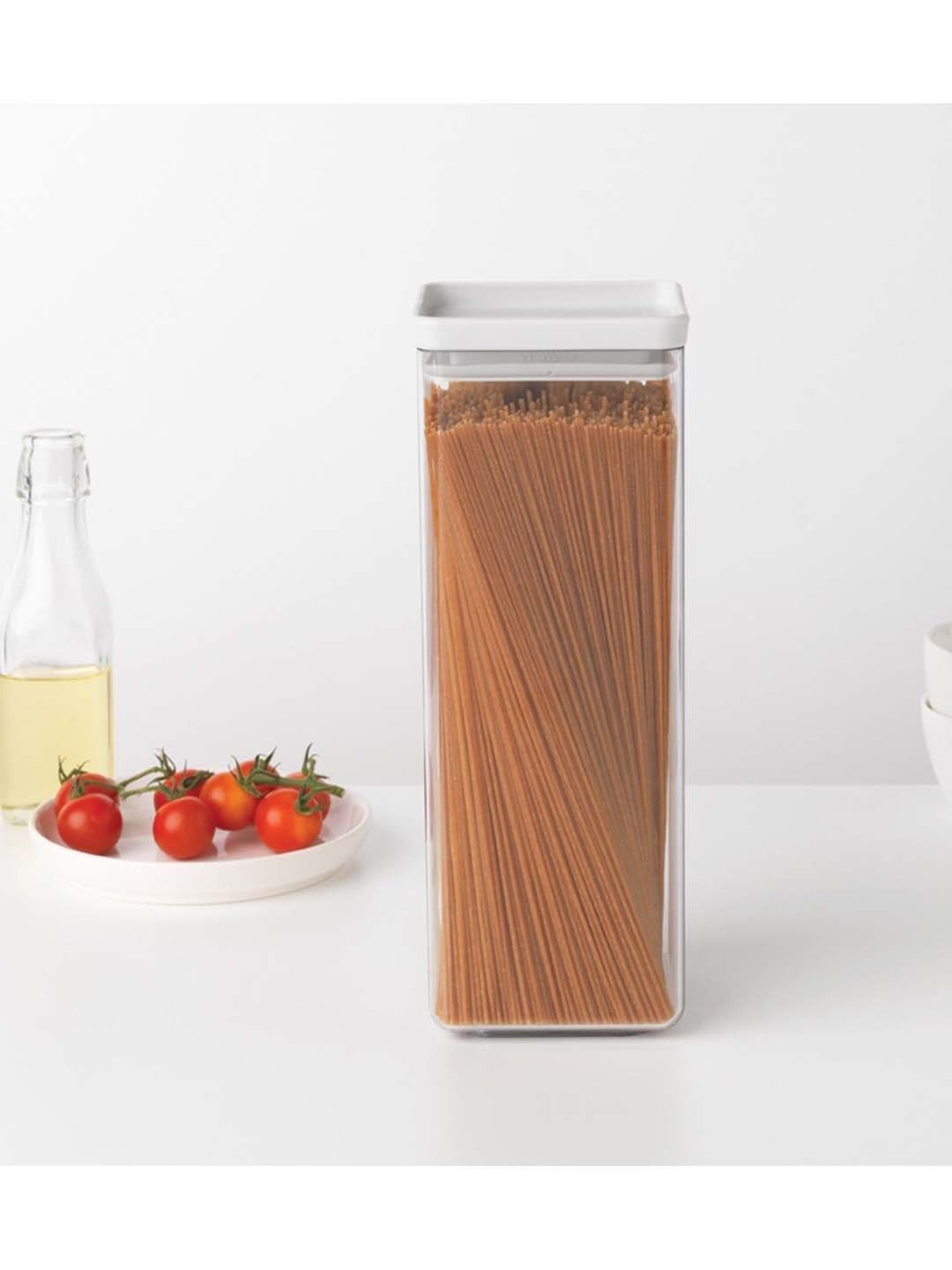 BRABANTIA Transparent Plastic Square Containers with Lid (2500 ml) - Set of 1