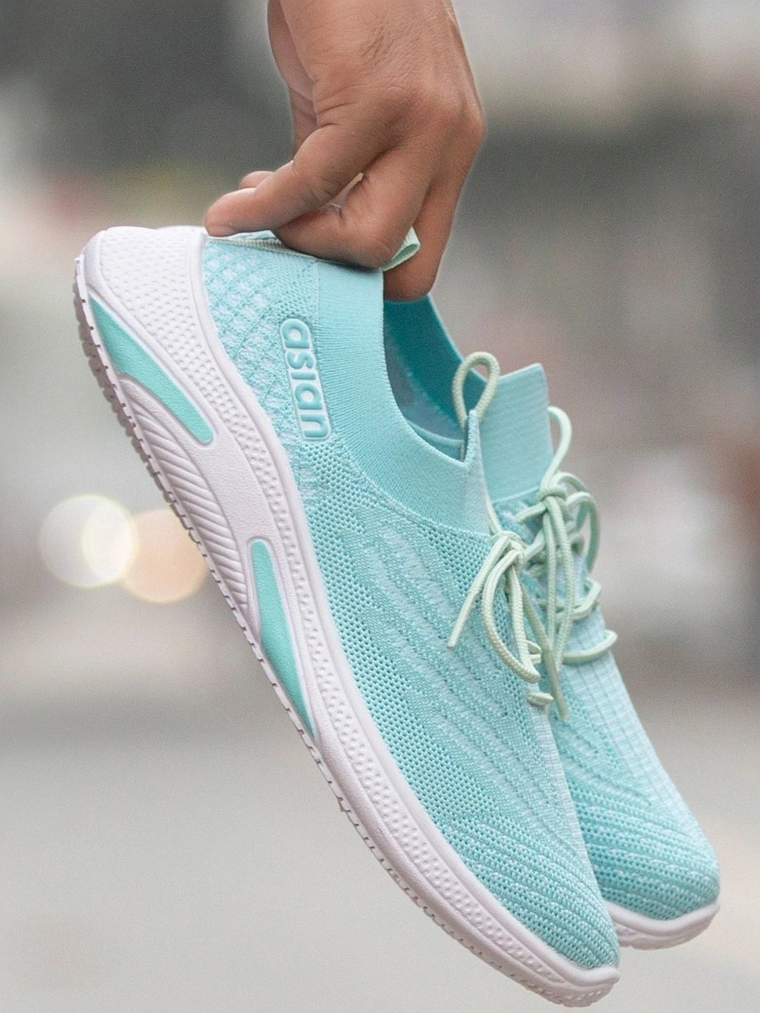 Asian Women's Aqua Walking Shoes