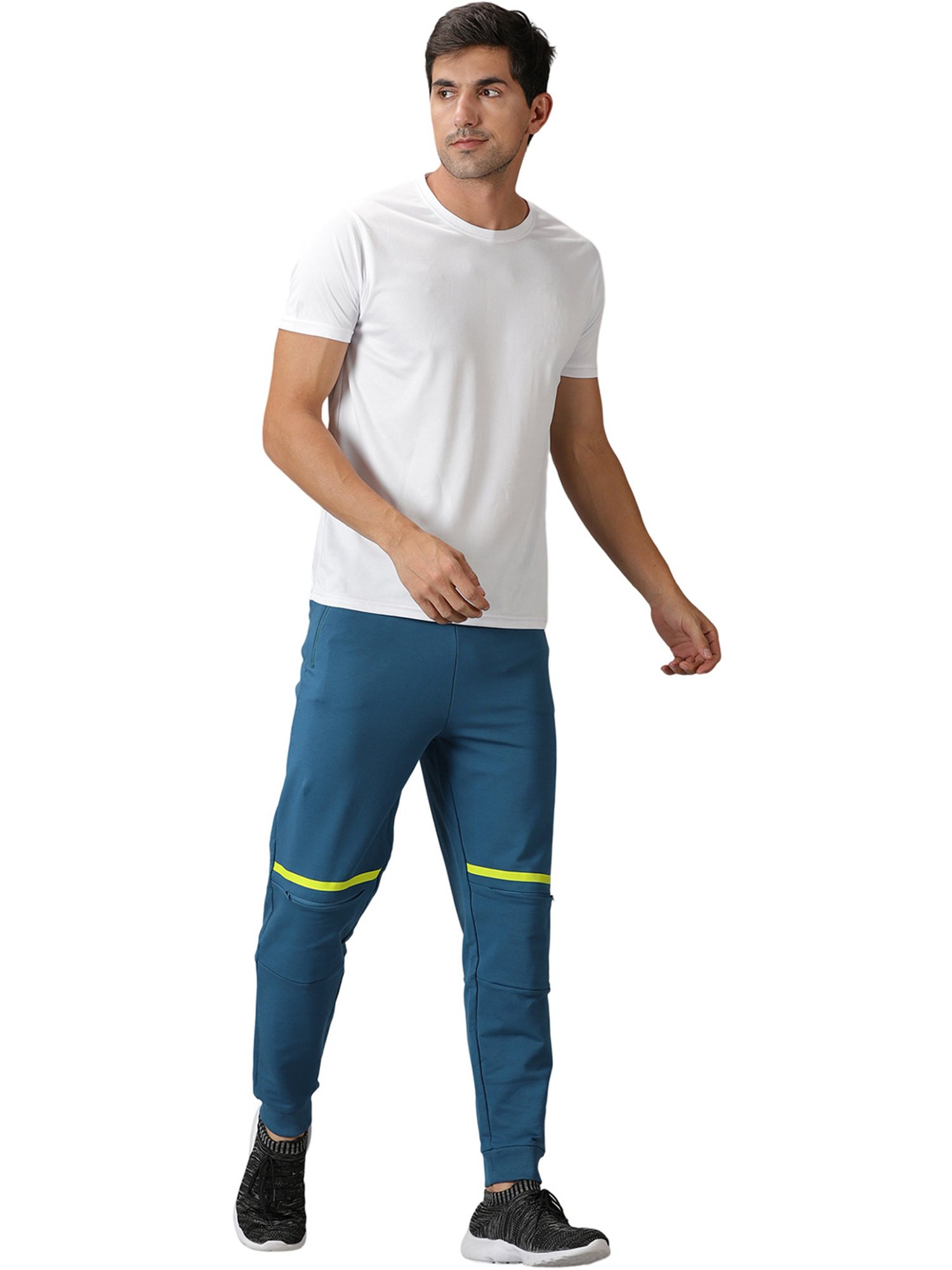 DOMIN8 Men Solid Training Track Pants With Drawstring Waist & Zipper Pockets