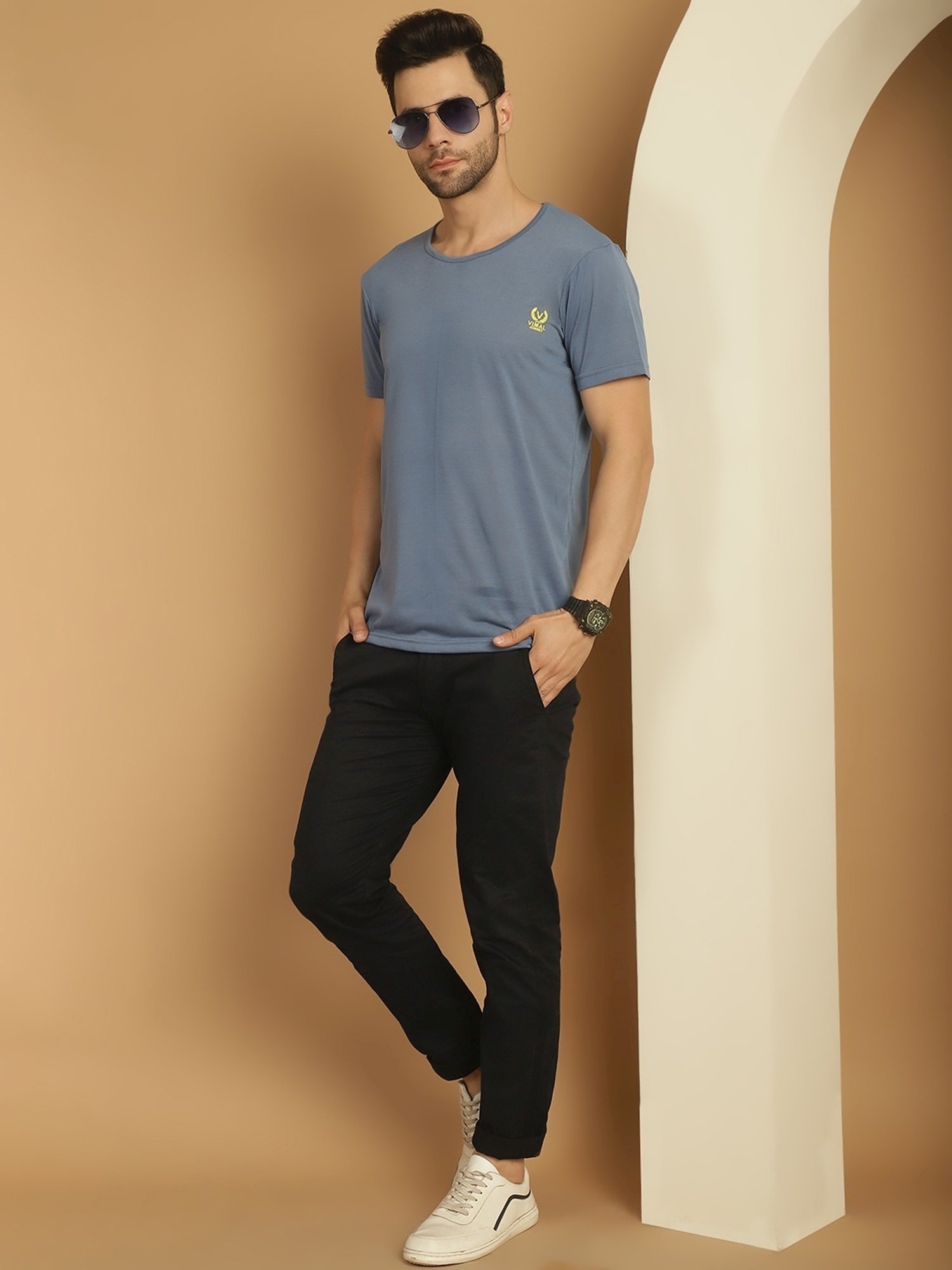 Vimal Jonney Grey & Orange Regular Fit T-Shirt