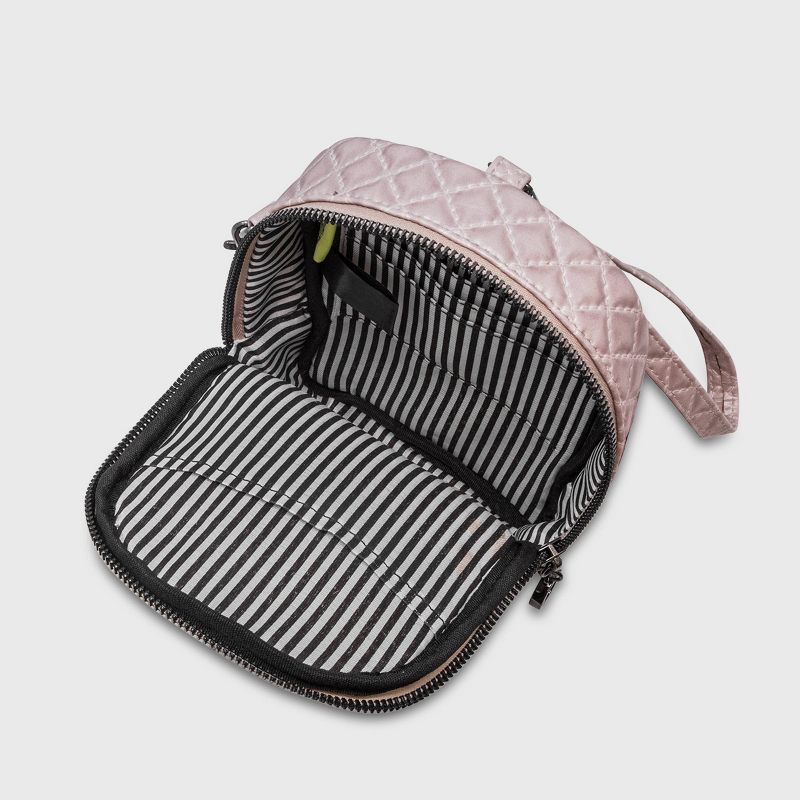 Hagerty Silversmiths' Spray Polish and Gloves 3 piece. Set with R-22 Tarnish Preventative