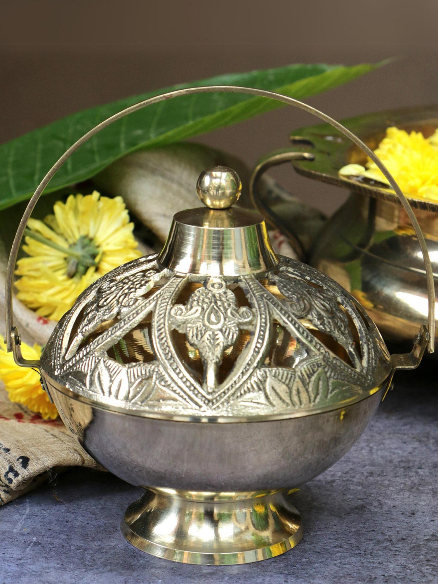 Ambi Kamandalam Brass Dhuni Loban Sambrani Incense Burner With Hanging Arm- A Masterpiece