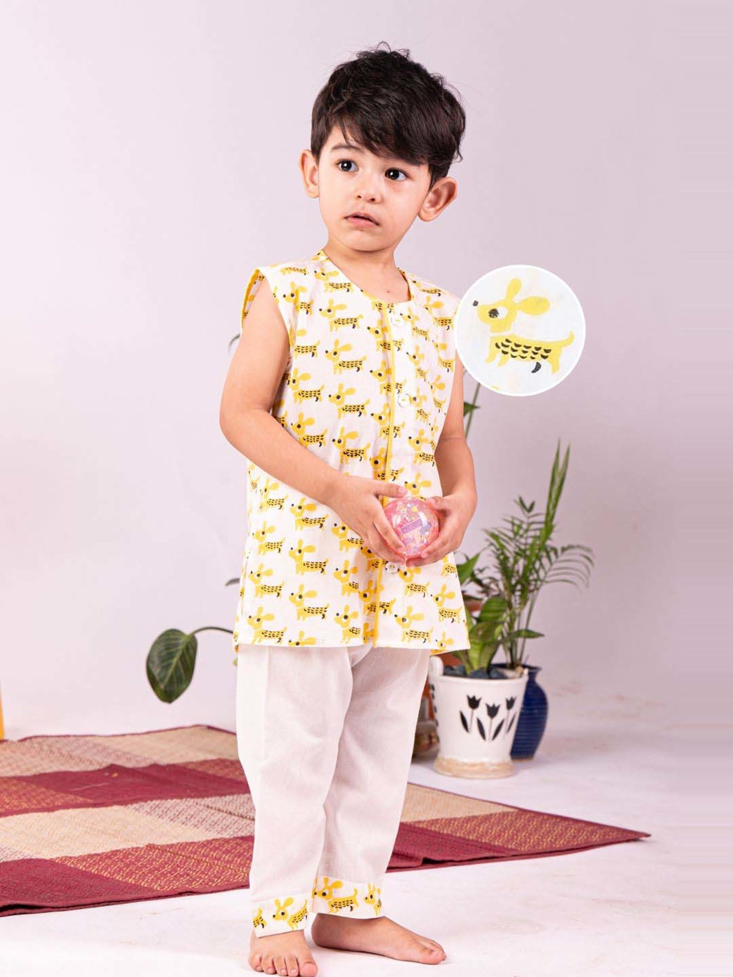 VASTRAMAY Boys Yellow Cotton Printed Kurta Sets