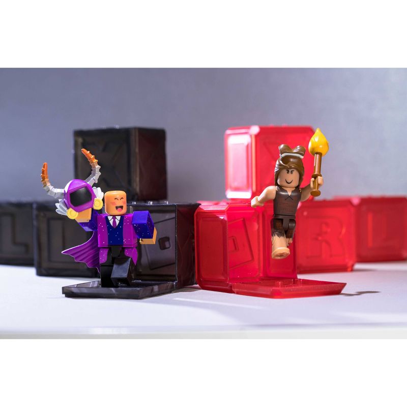 Roblox Action Collection - Easter Two Figure Bundle (Includes 2 Exclusive Virtual Items)