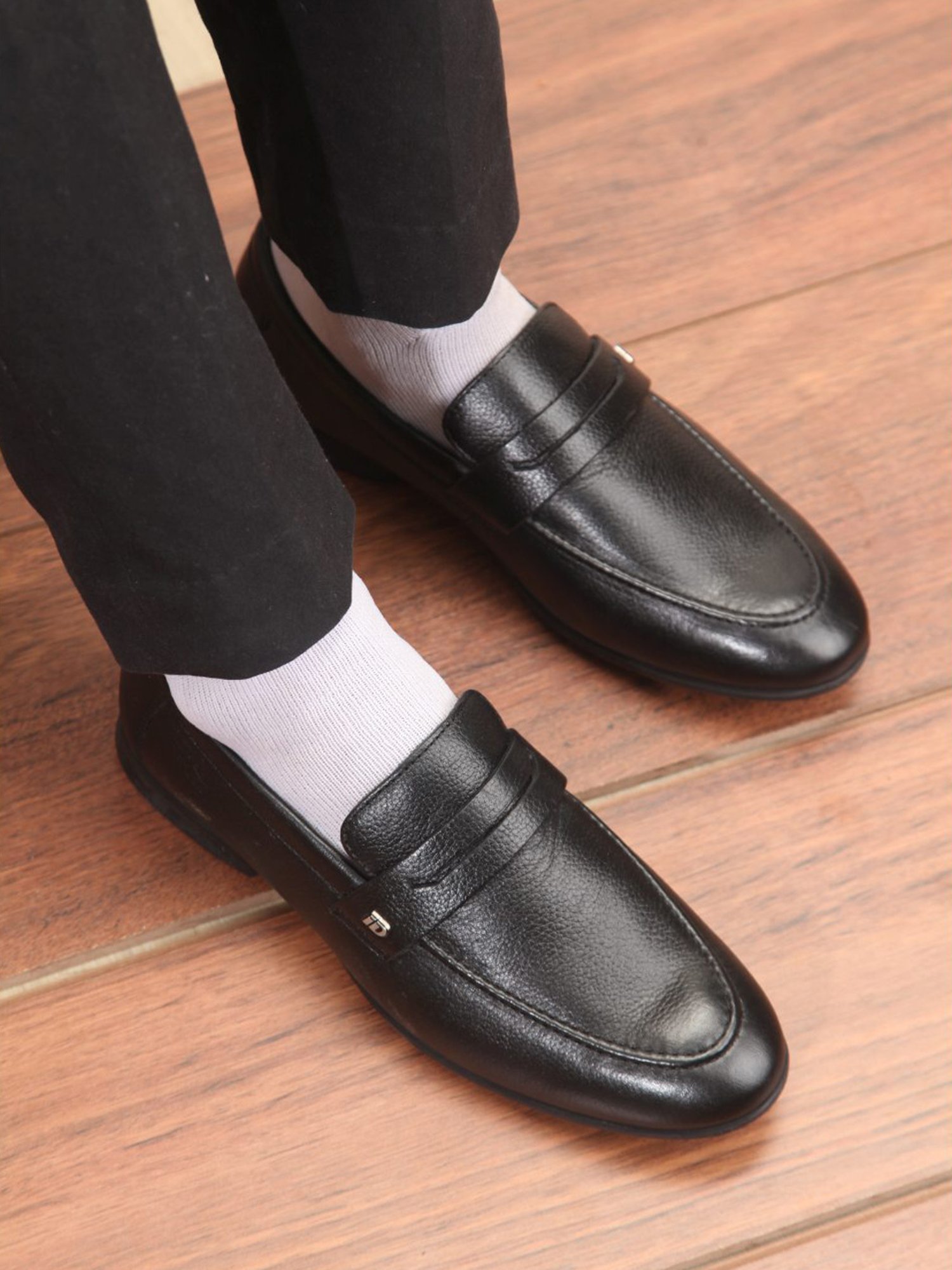 ID Men's Black Formal Loafers