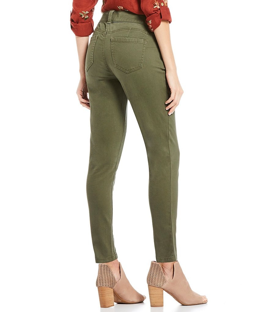 Code Bleu Petite Size #double;FA'B#double; Body Sculpt Skinny Jeans