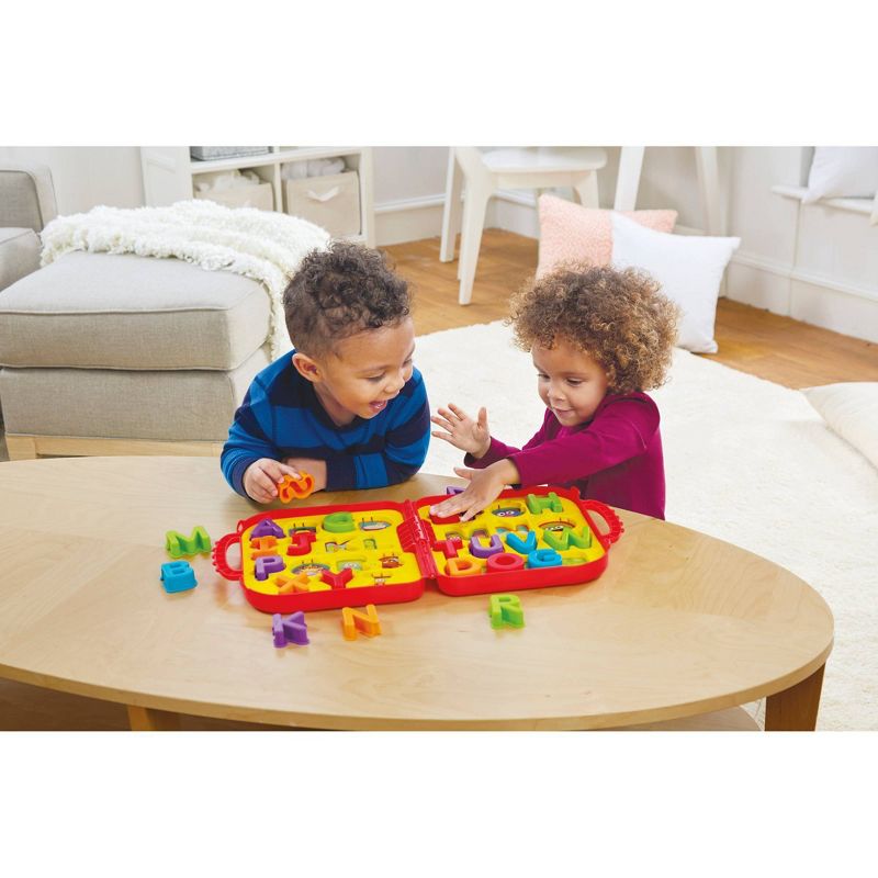 Sesame Street Elmo's On the Go Letters