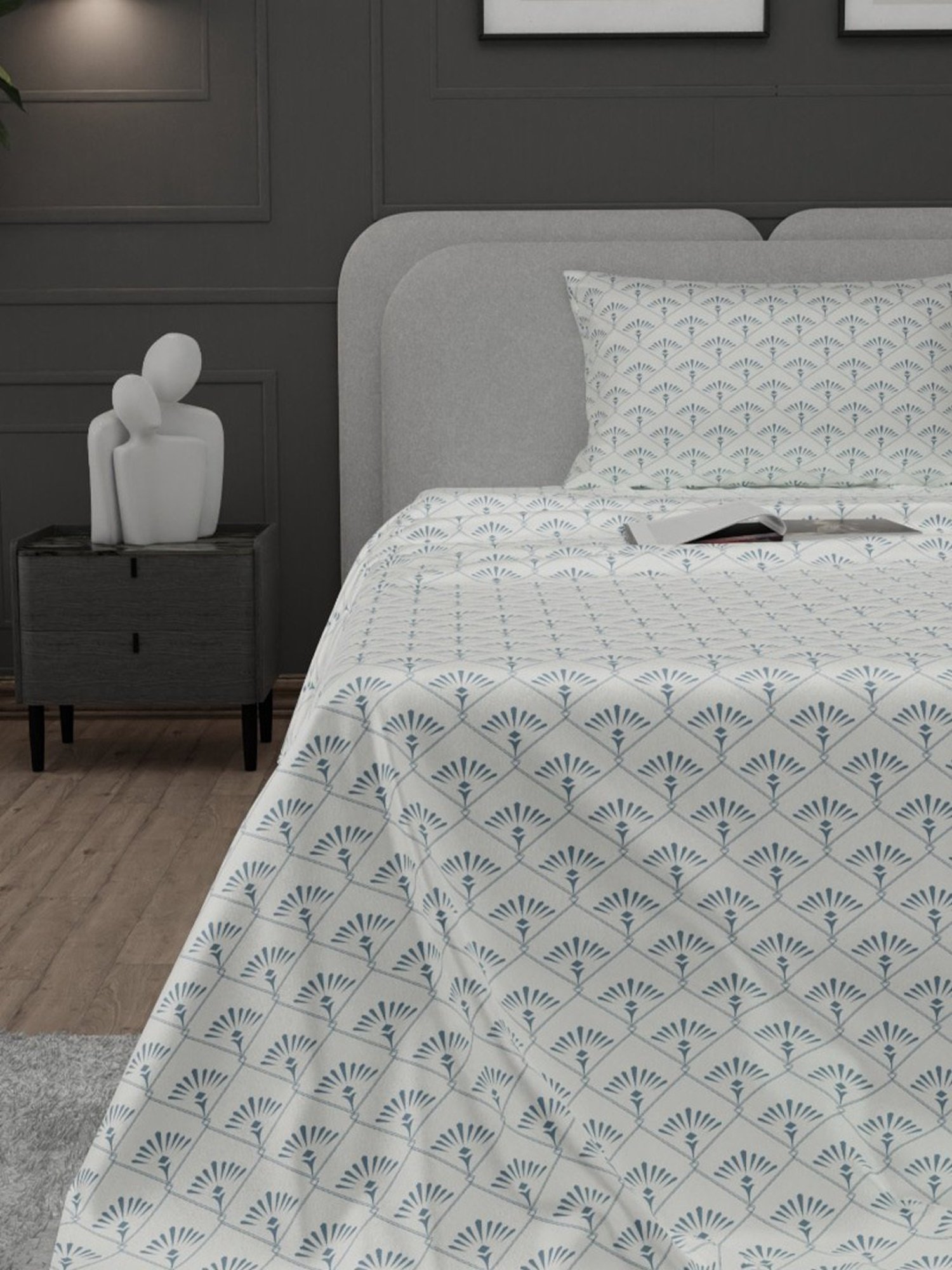 Stoa Paris Elegance Blue Polyester 300 TC Sateen Single Size Bed Sheet With 1 Pillow Cover