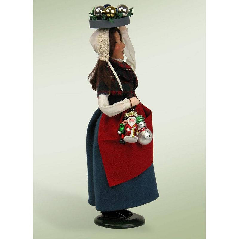Byers Choice 13.5" Festive Seasons Market Family Woman Selling Glass Ornaments Christmas Figure