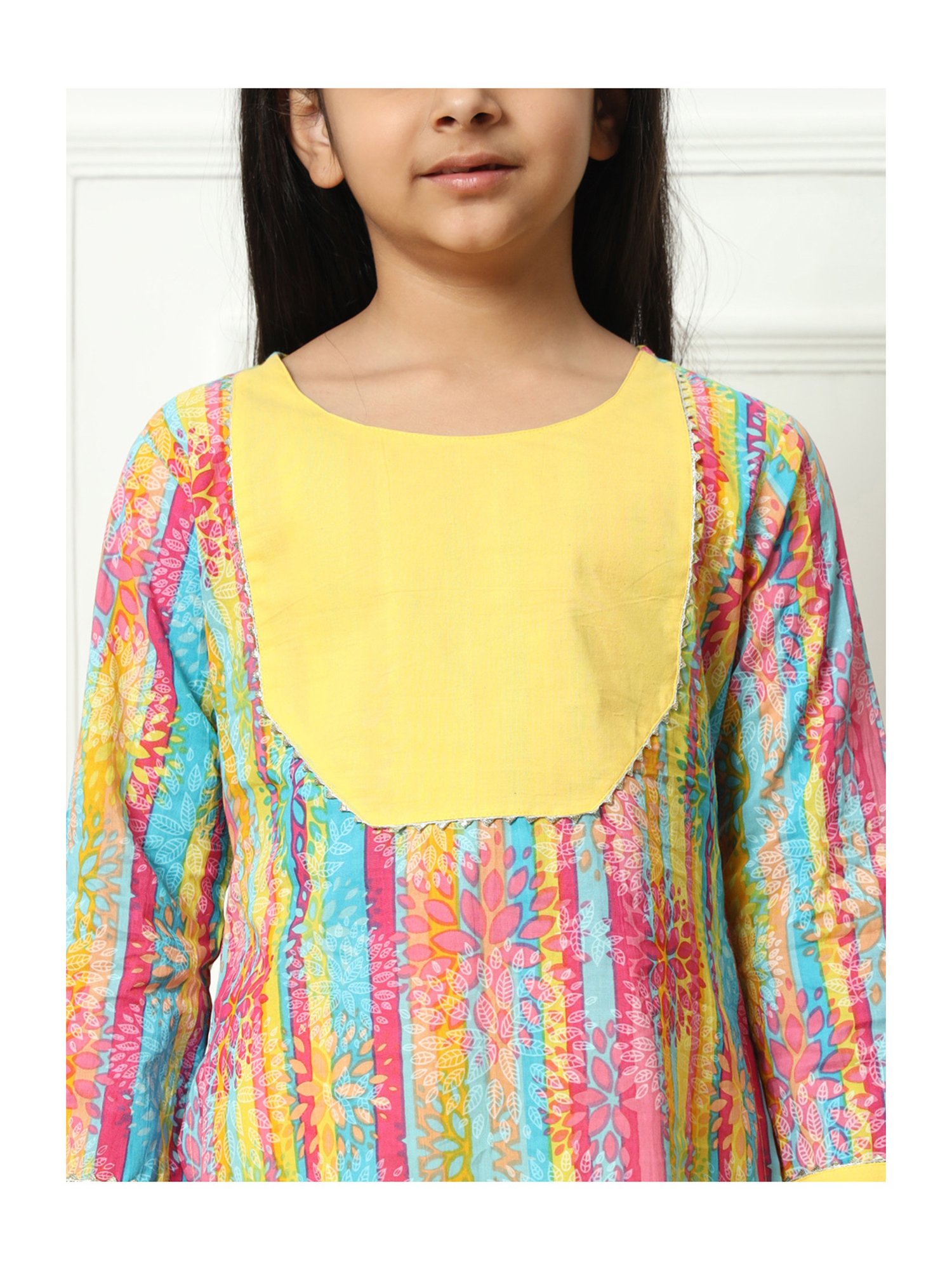READIPRINT FASHIONS Kids Yellow & Blue Printed Kurti with Pants
