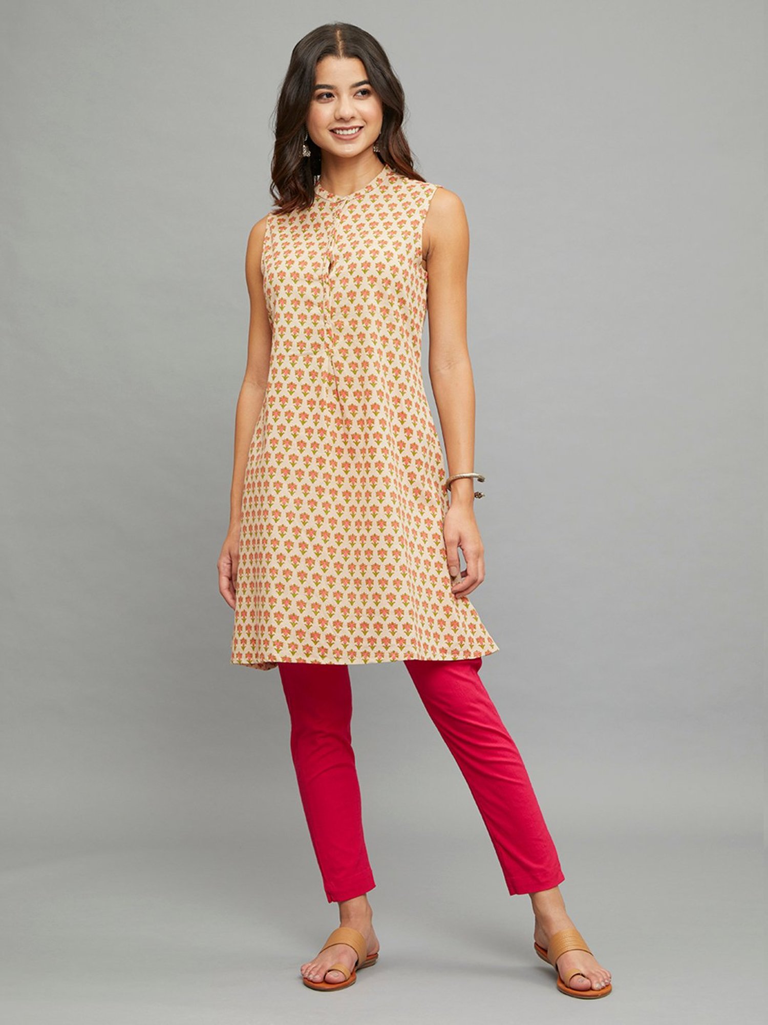 paislei Beige Printed Straight Kurta