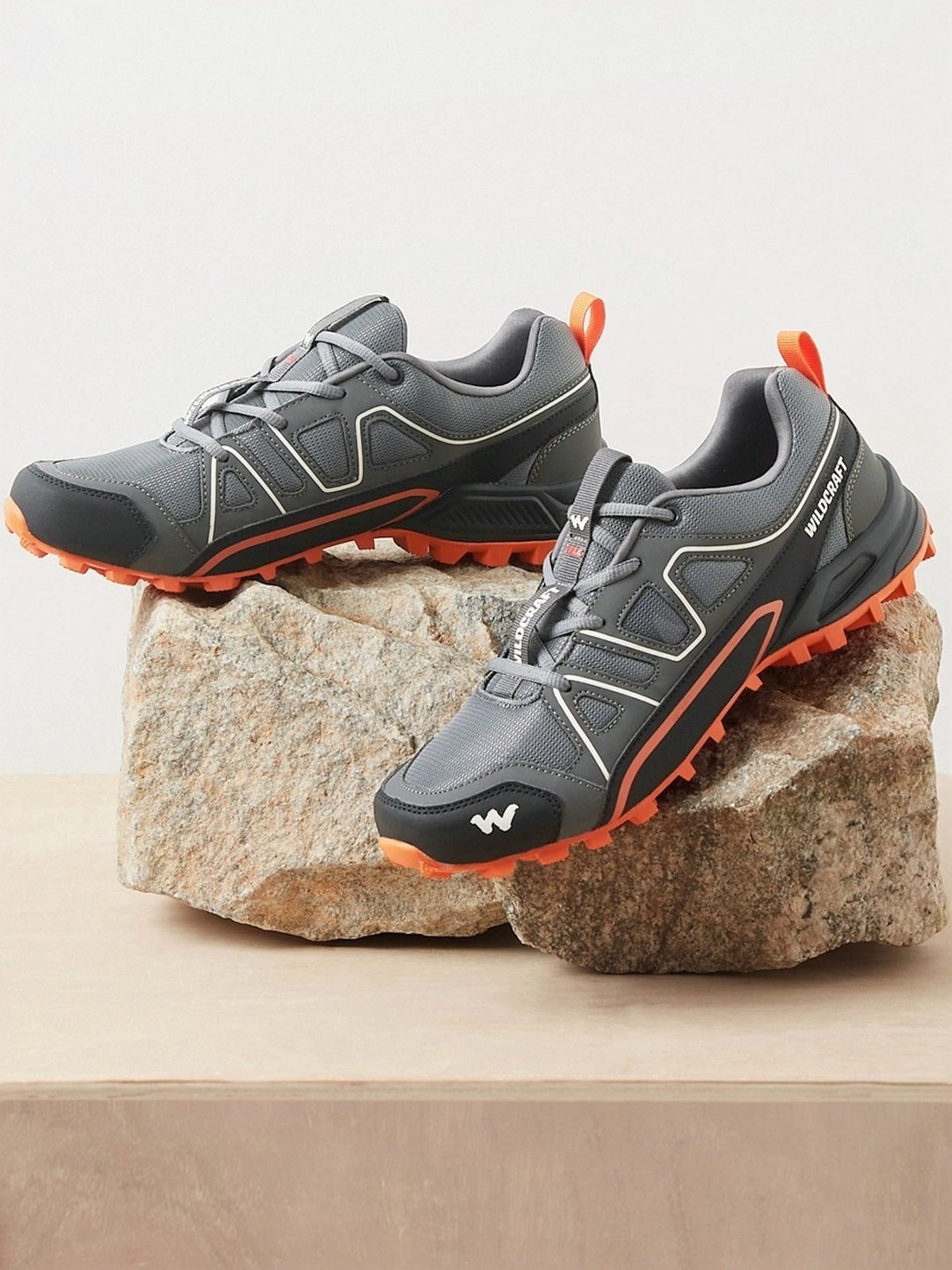 Asian Men's Grey Outdoor Shoes