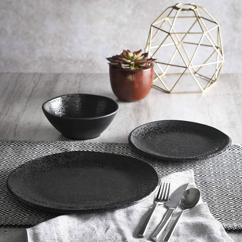 Vremi 16 Piece Multicolor Porcelain Dinnerware Set with 4 Dinner Plates, 4 Dessert Plates, 4 Salad/Soup Bowls, & 4 Coffee/Tea Mugs