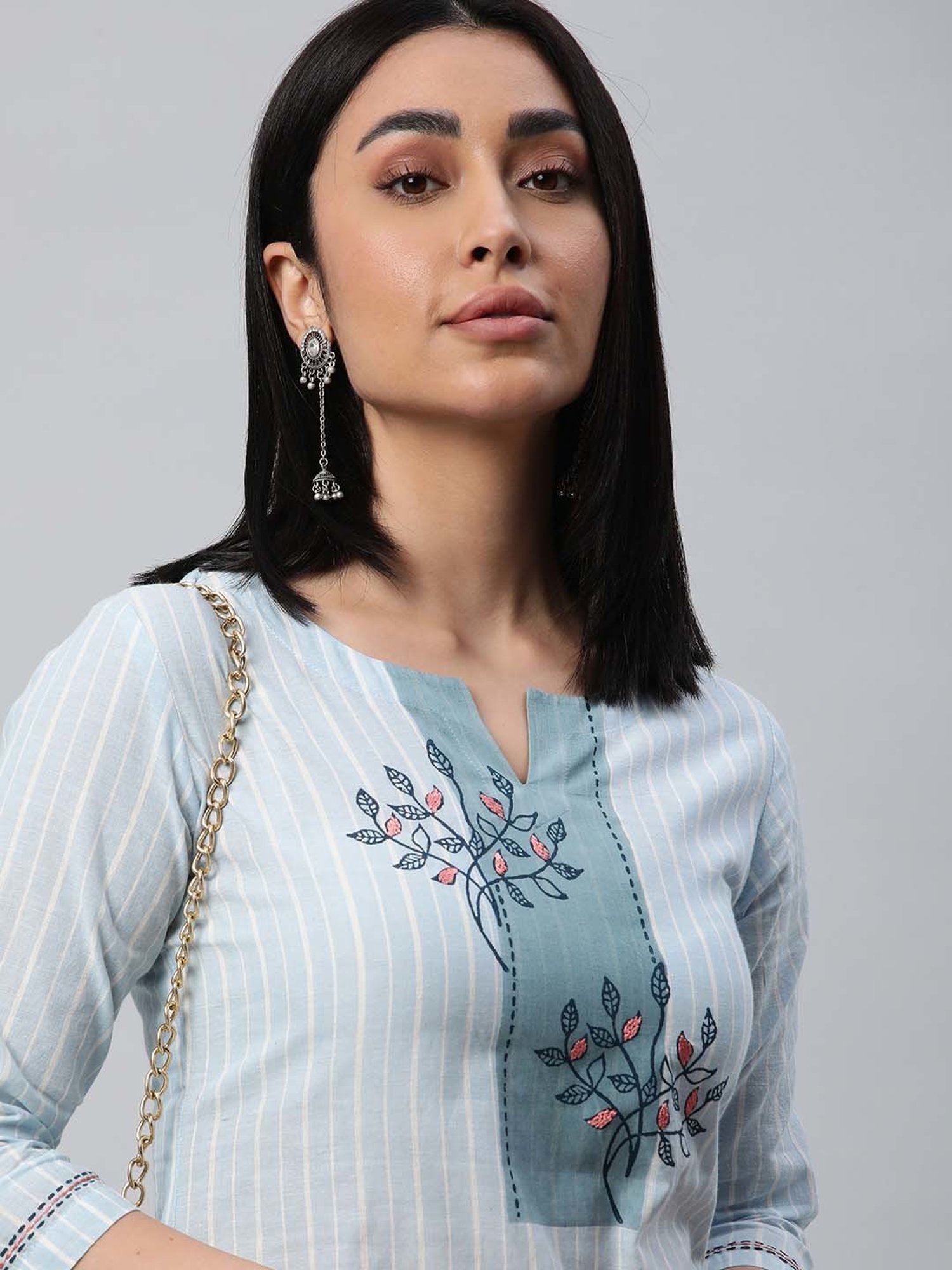 Kami Kubi Blue Striped Straight Kurta