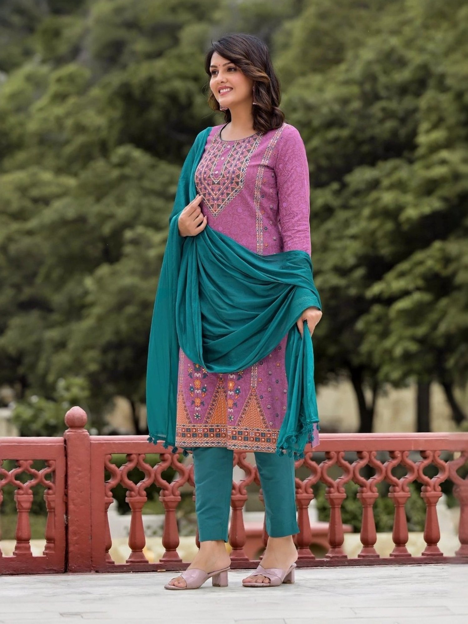 Juniper Purple Printed Kurta Pant Set With Dupatta