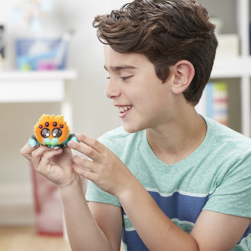 Yellies! Flufferpuff - Voice-Activated Spider Pet