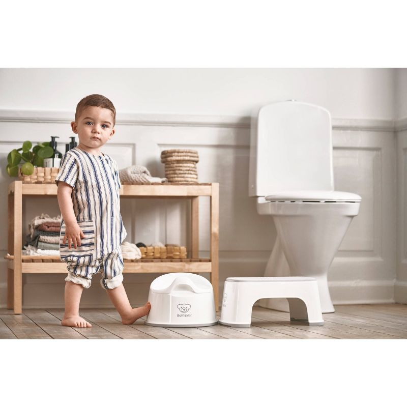 BABYBJÖRN Step Stool - White