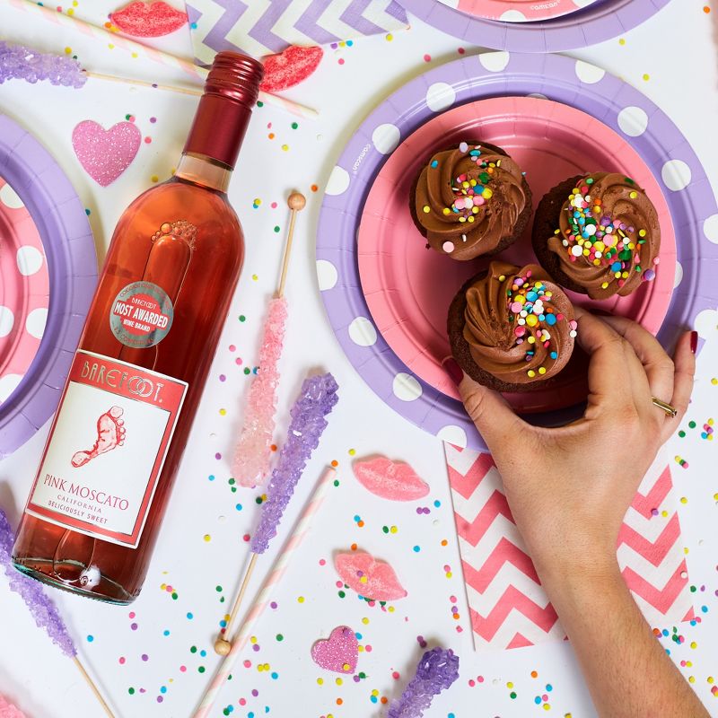 Barefoot Pink Moscato Wine - 750ml Bottle