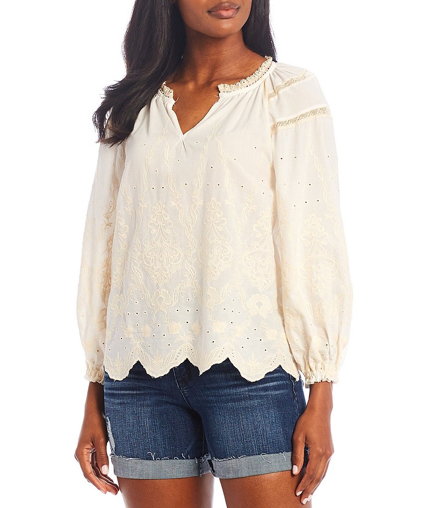 Democracy Embroidered Crochet Splicing Placement Notch V-Neck Blouson Sleeve Top